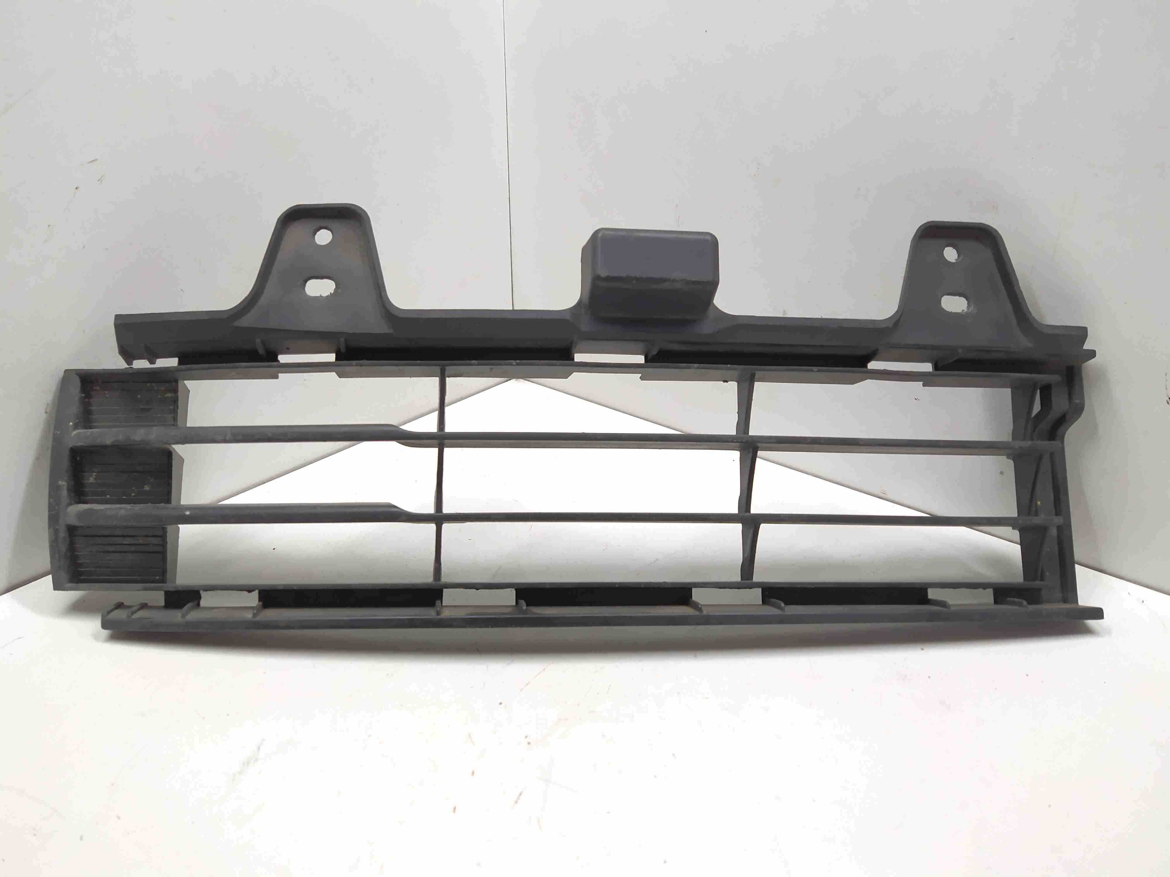 Toyota Land Cruiser Land Cruiser VII (J200) 2007 - наст. время Заглушка (решетка) в бампер передний 5311260040  000691