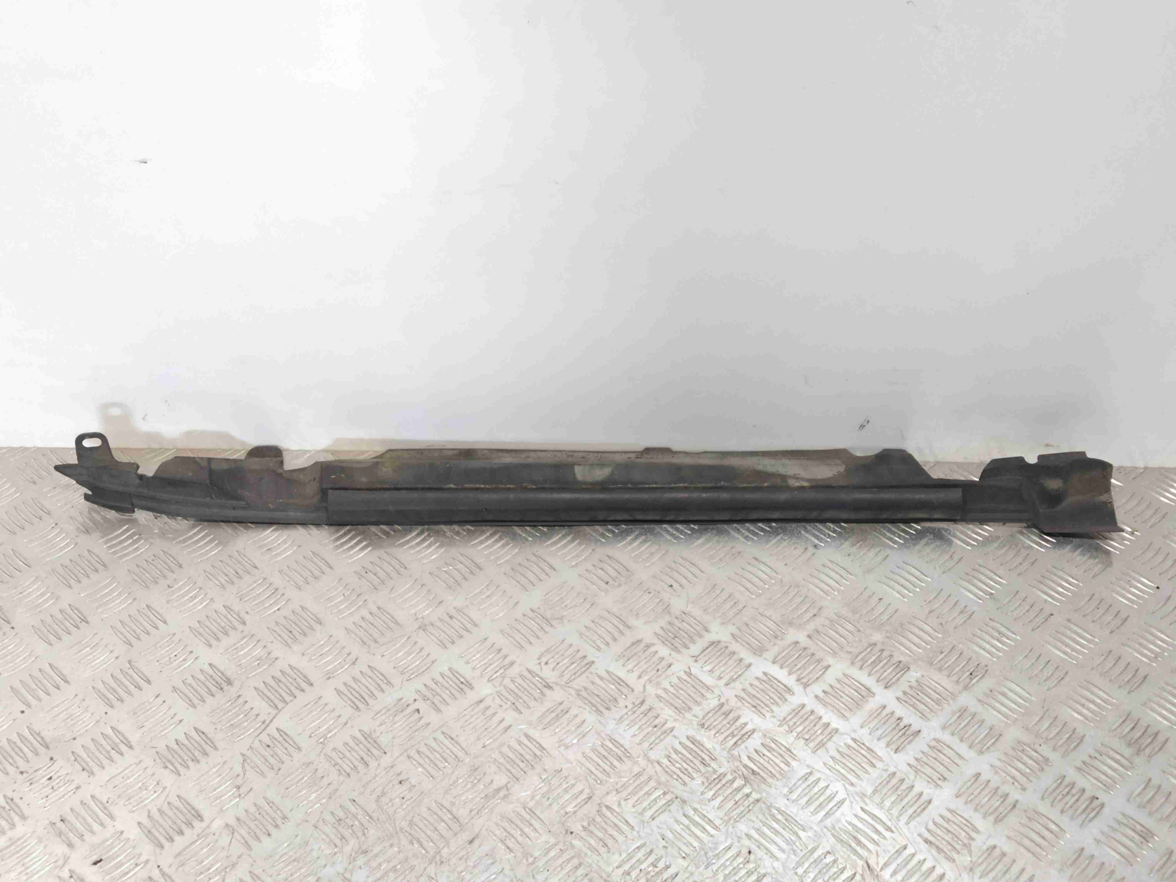 Toyota Land Cruiser Land Cruiser VII (J200) 2007 - наст. время Пыльник крыла переднего левого 5380660020  000733