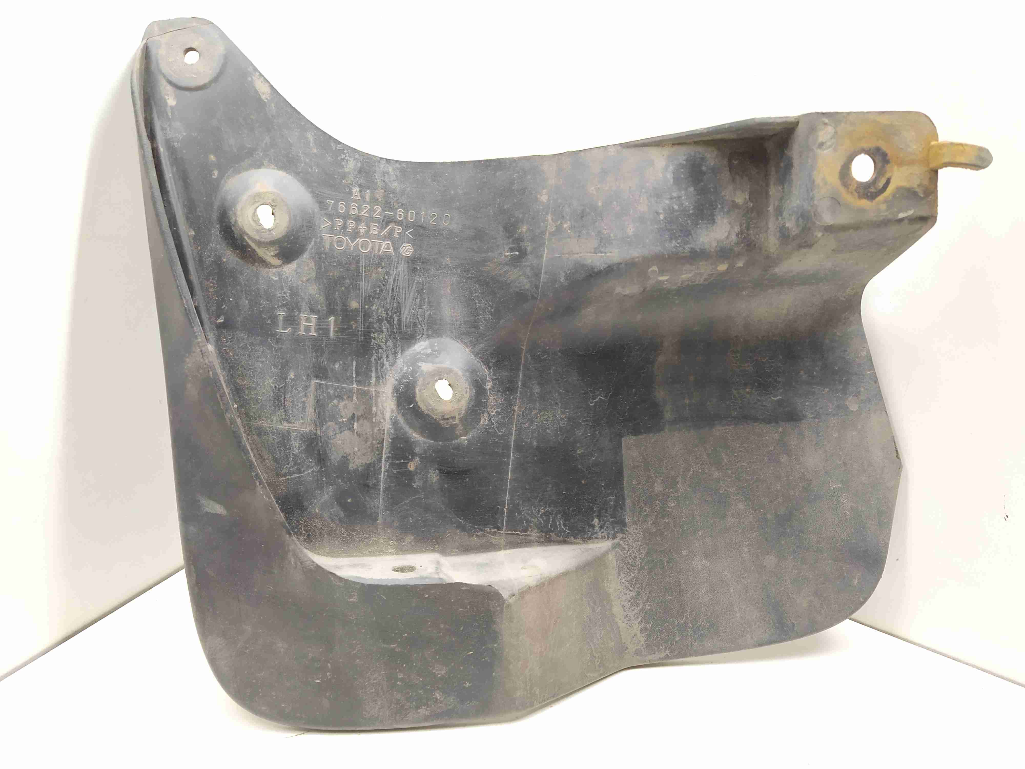 Toyota Land Cruiser Land Cruiser VII (J200) 2007 - наст. время Брызговик 7662260120  000734