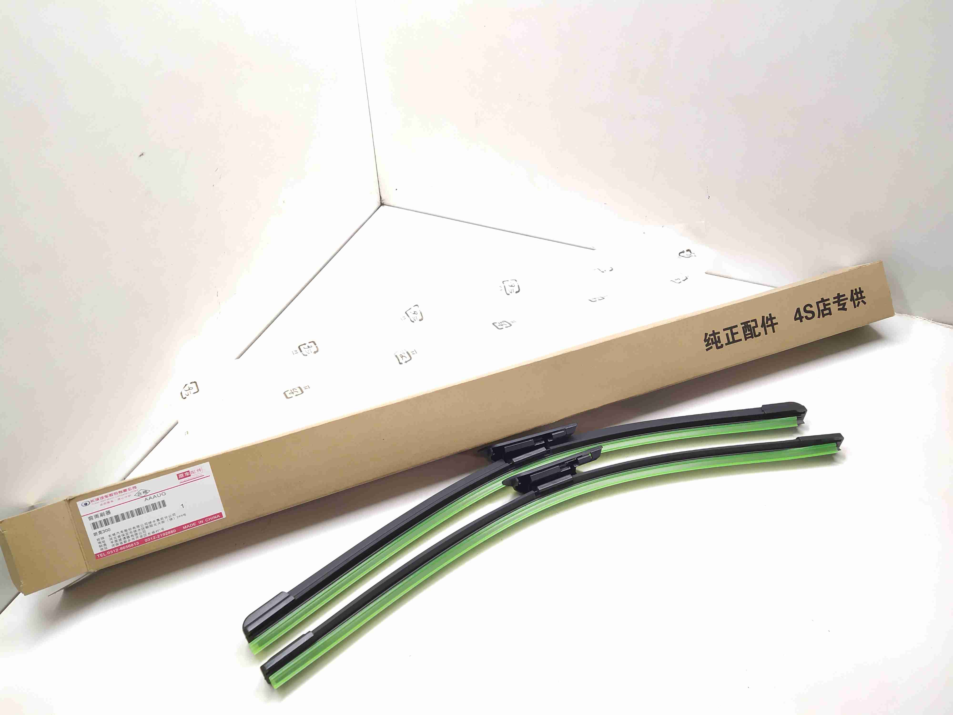 Tank 300 1 поколение (2021-2025) Щетки стеклоочистителя   000803