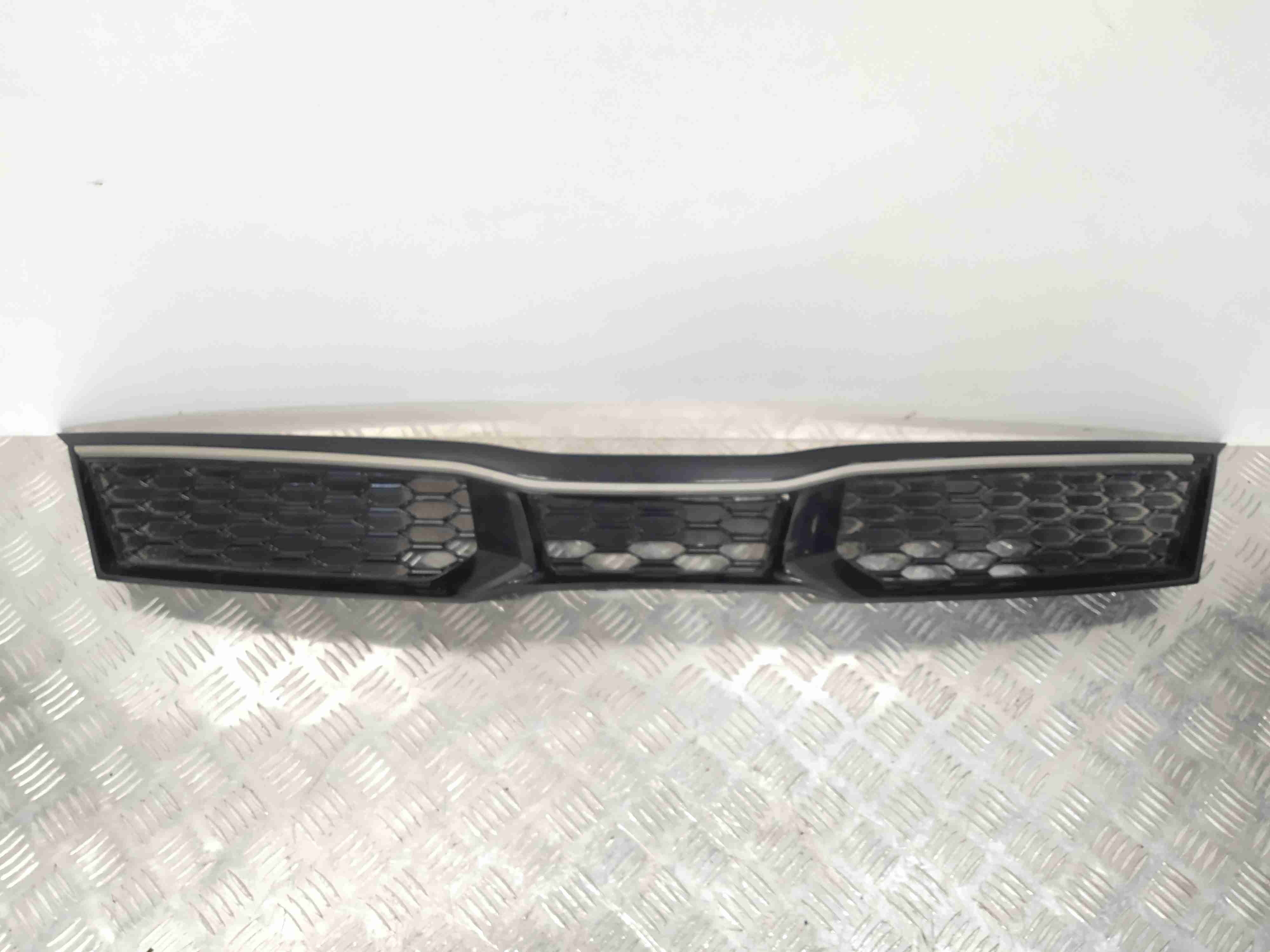 Kia Rio 4 поколение [рестайлинг] (2020-2025) Решетка радиатора 86352H0900,   86350H0900  000874