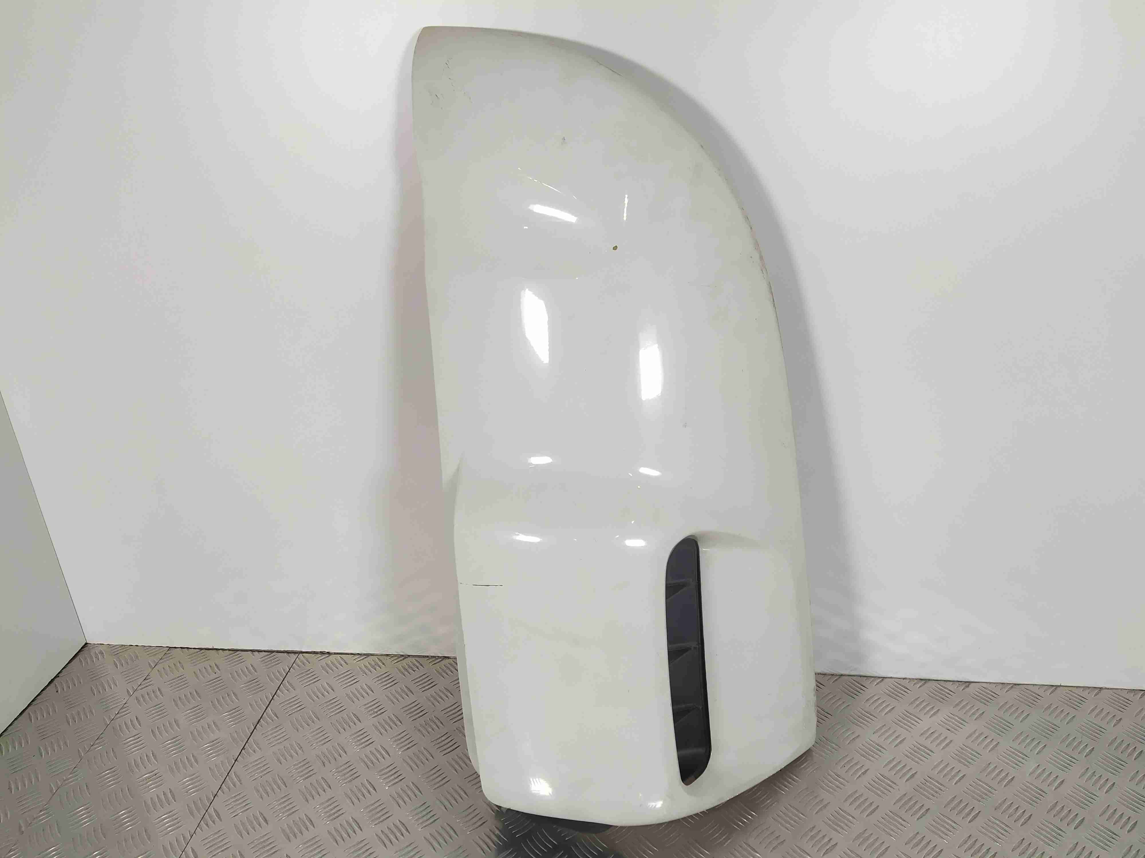 Scania R-series R-series Дефлектор (обтекатель) кабины 1451257RH  000876