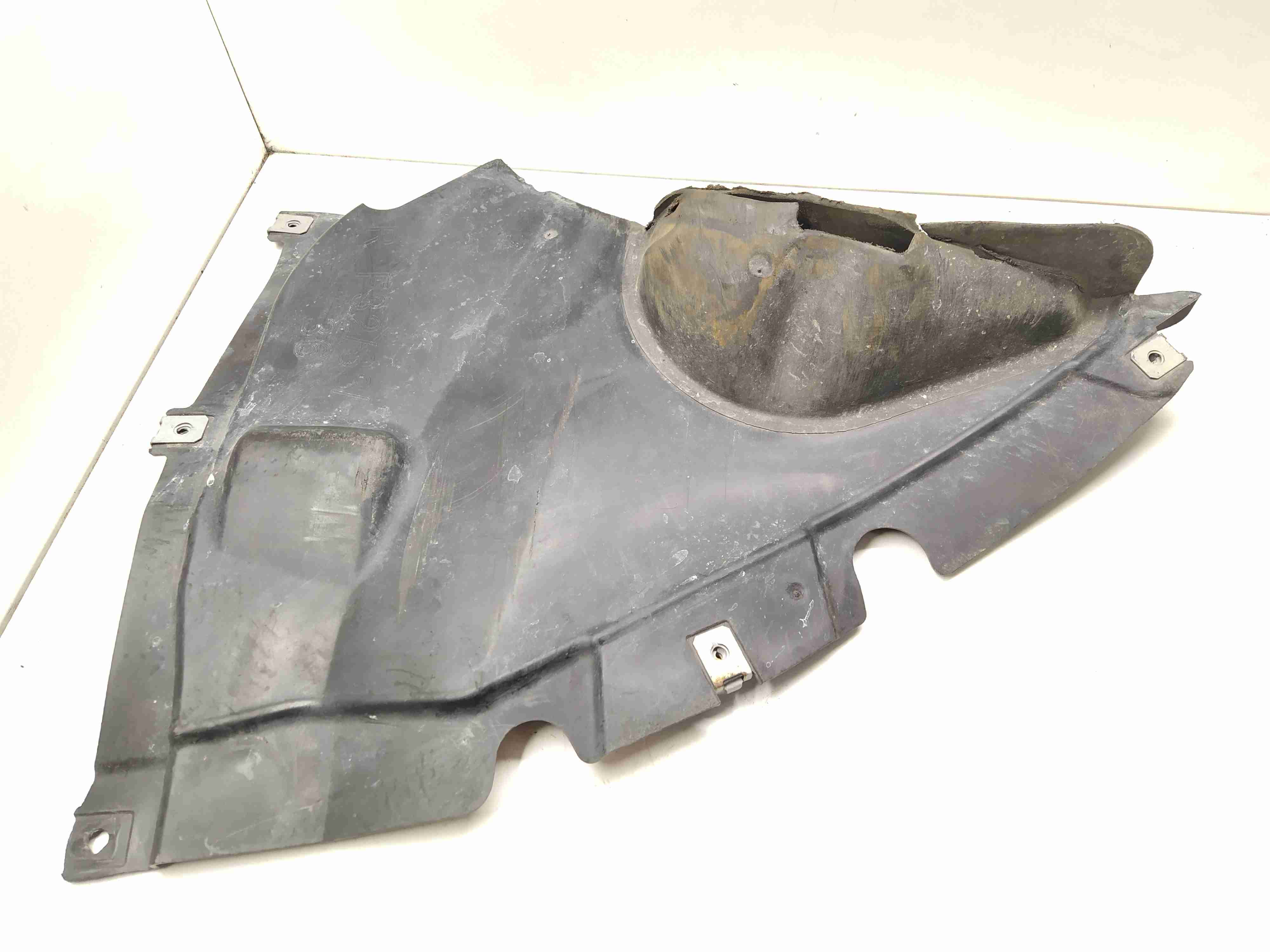 BMW 4 F32/F33/GT F36 1 поколение (2013-2017) Защита арок передняя правая (подкрылок) 51717260742,   7260742  000903