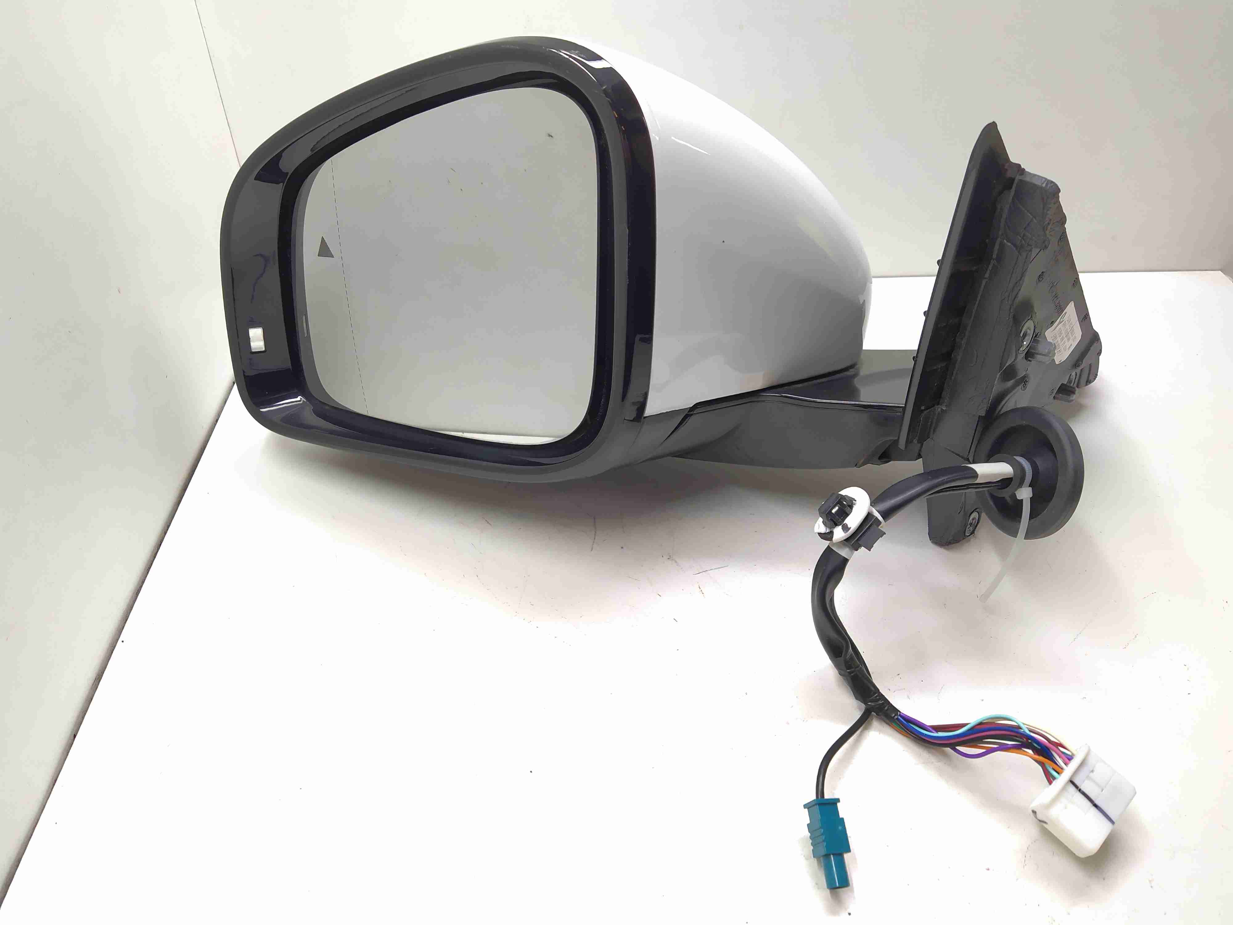 Voyah Free Free 1 поколение (2021-2024) Зеркало наружное левое       H97A8202900AA  000924