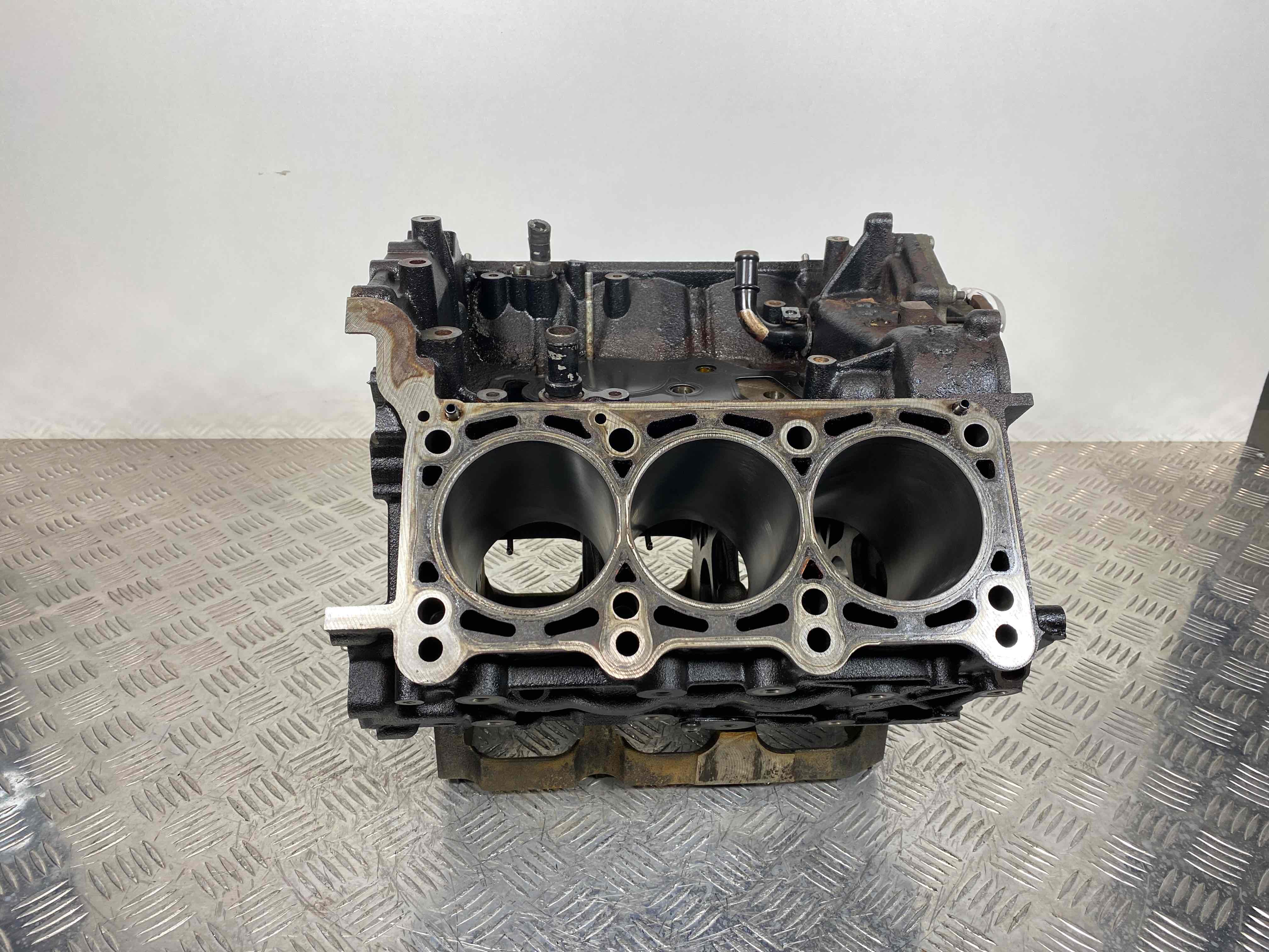 Блок двигателя (блок цилиндров) Audi A6 C6 купить в Беларуси