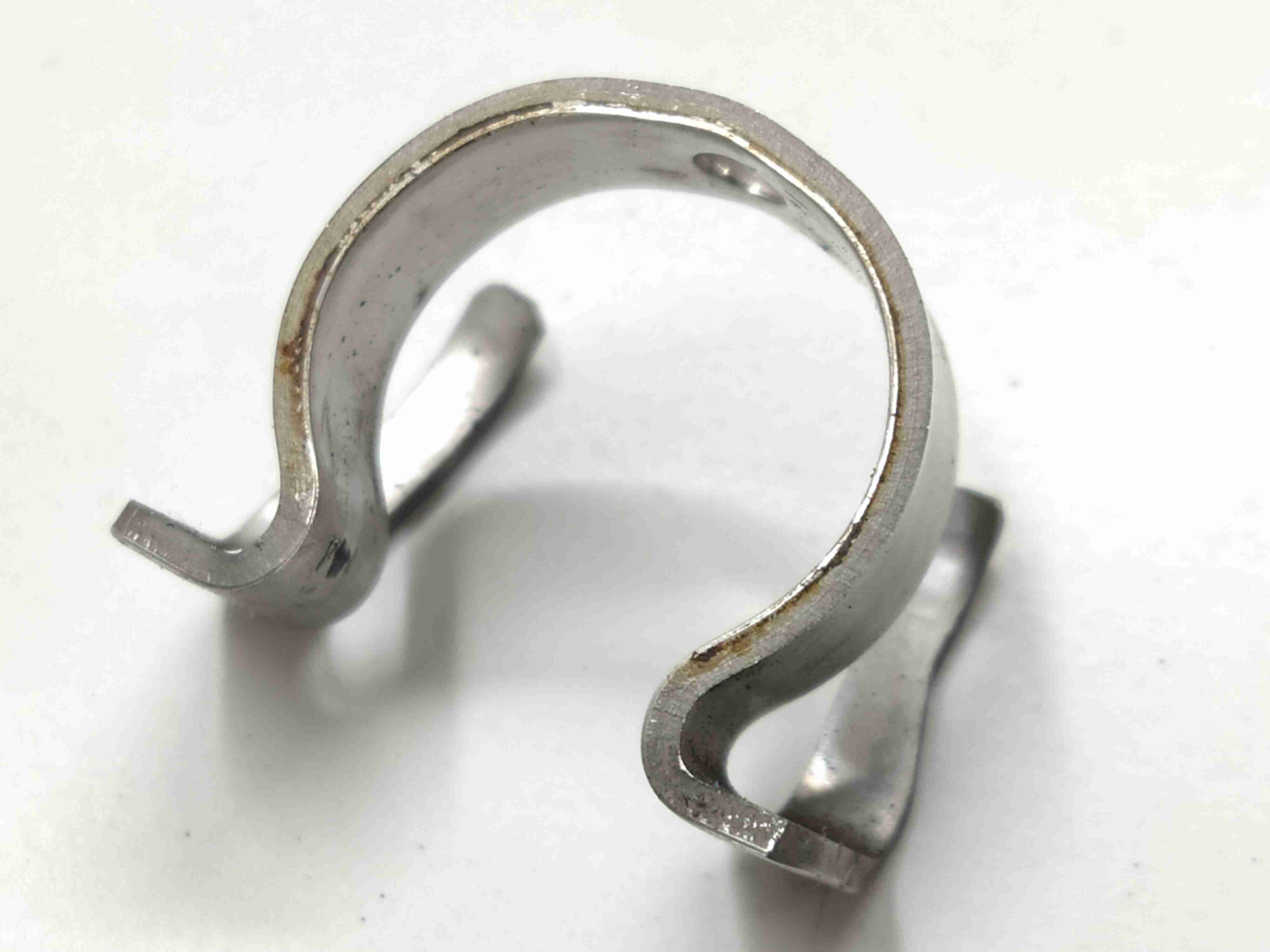 BMW 1 F20/F21 1 F20/F21 2 поколение (2011-2015) Скоба (кронштейн) крепления форсунки 13537540438,  7540438  002287