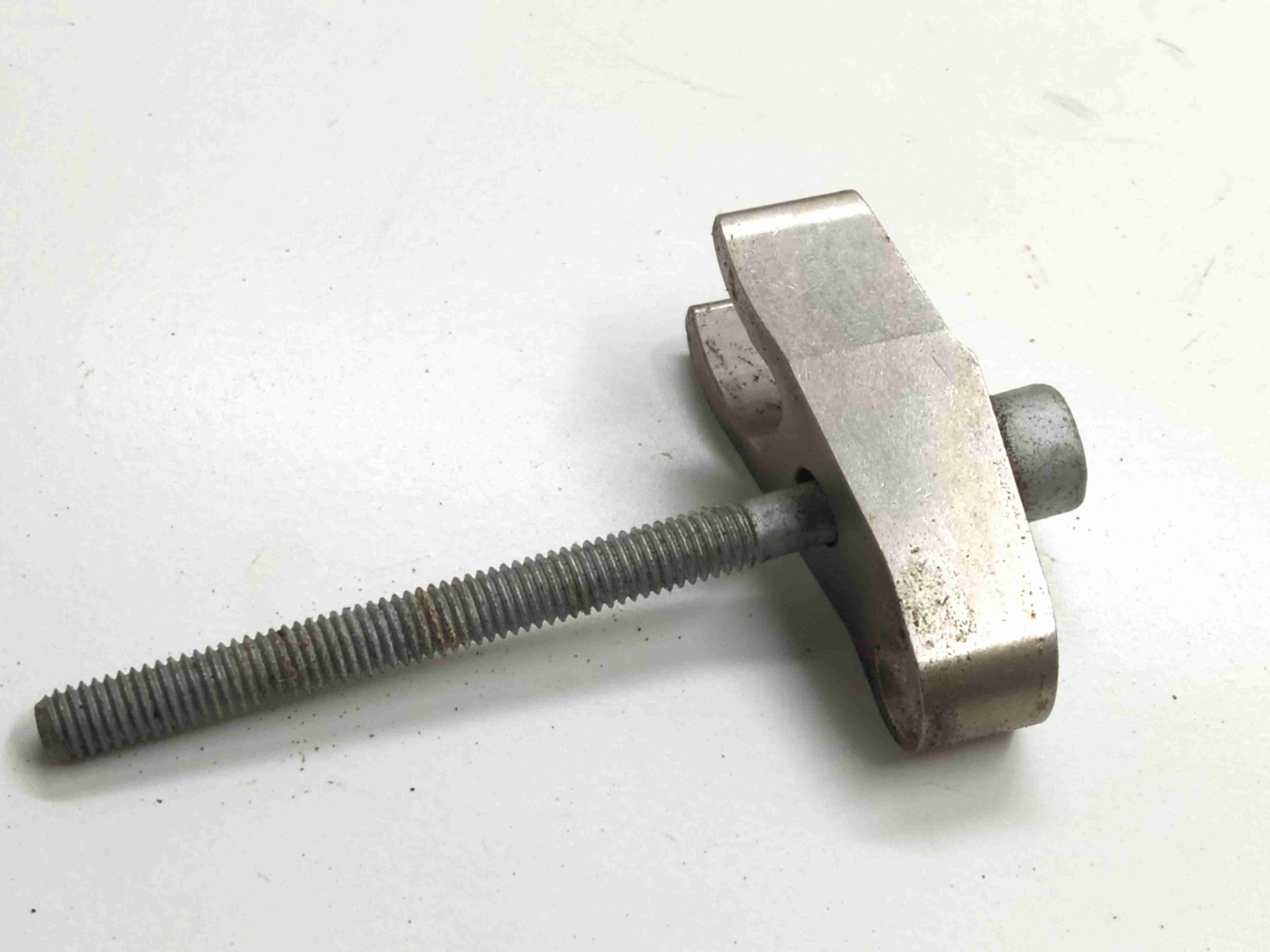 Mercedes E-klasse E-klasse (W211) 2002 - 2009 Скоба (кронштейн) крепления форсунки   003026