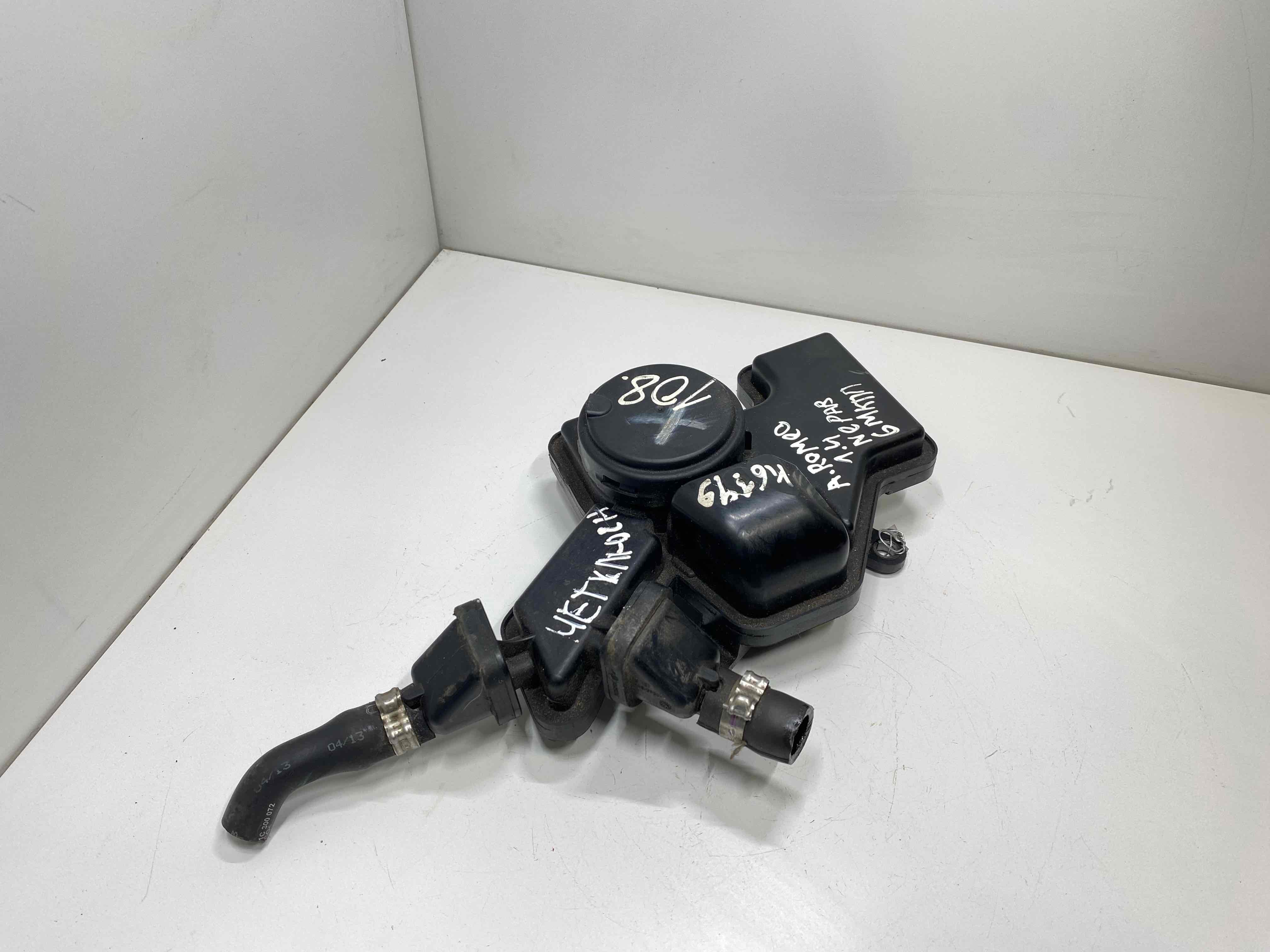 Alfa Romeo Giulietta Giulietta 3 поколение (2010-2016) Маслоотделитель (сапун) 55219081,  70358414  003239