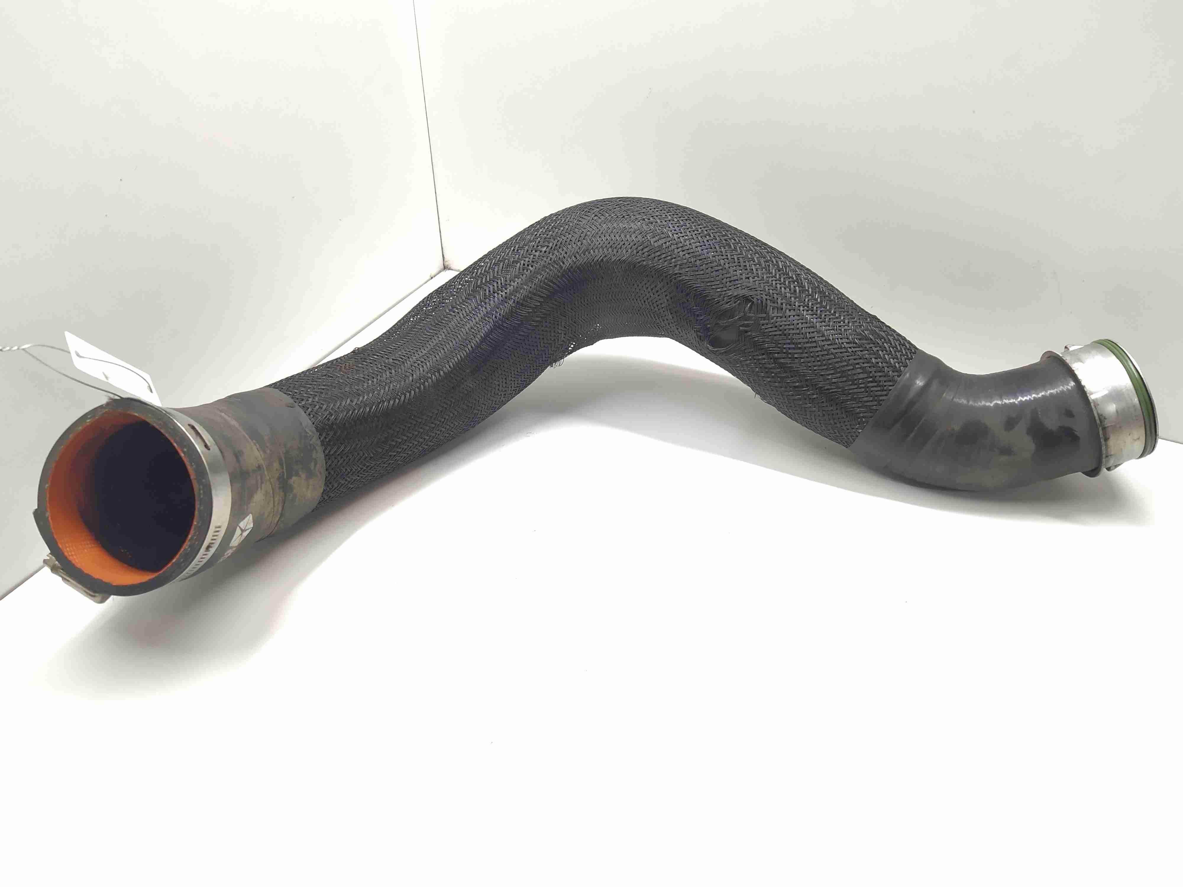 Chrysler 300C 300C (LX) 2004 - 2011 Патрубок интеркулера 04861689AB  004059