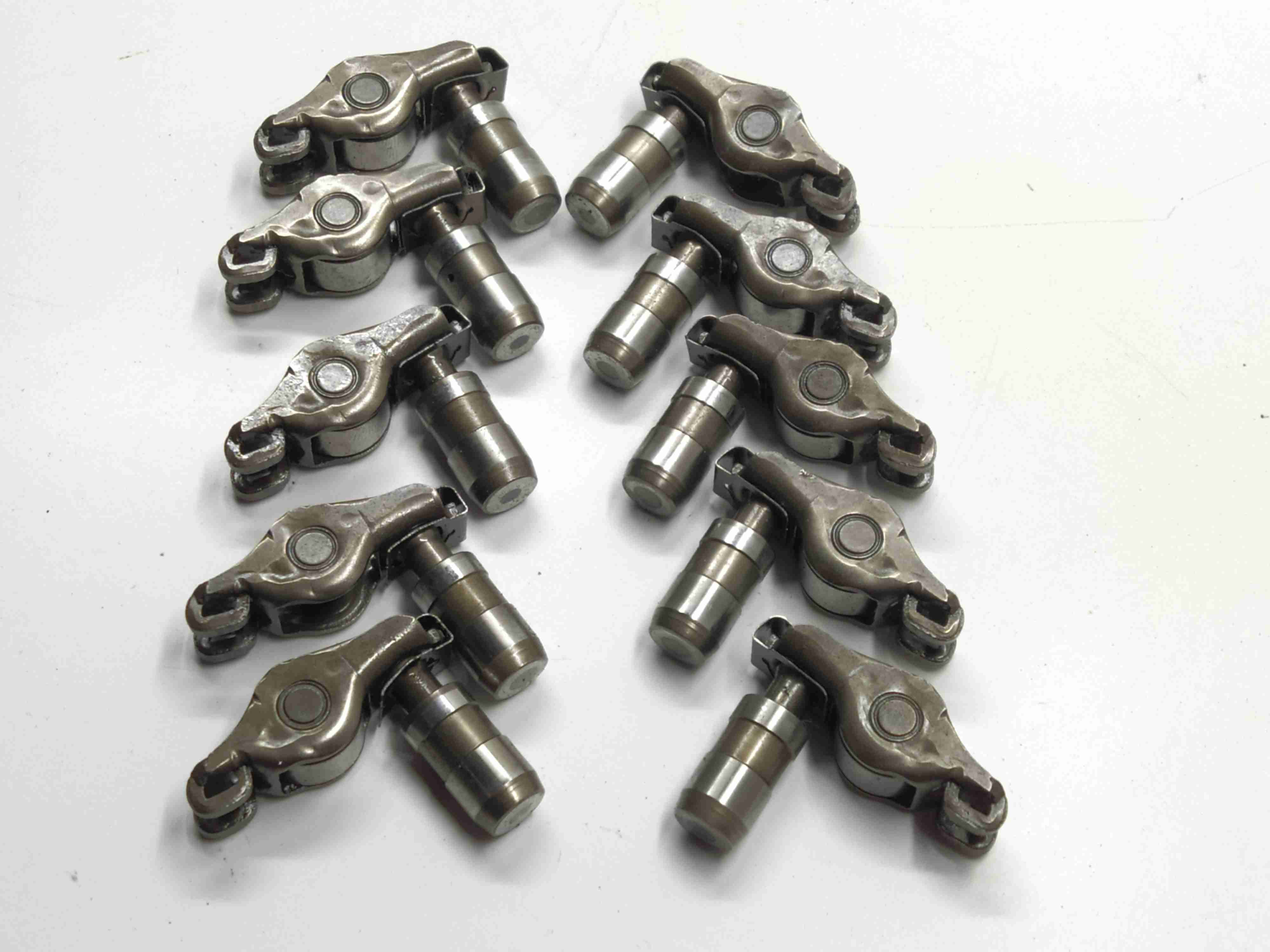 Audi A4 A4 B8 (8K2) 2007 - 2015 Коромысло клапана (рокер) CAG  004228