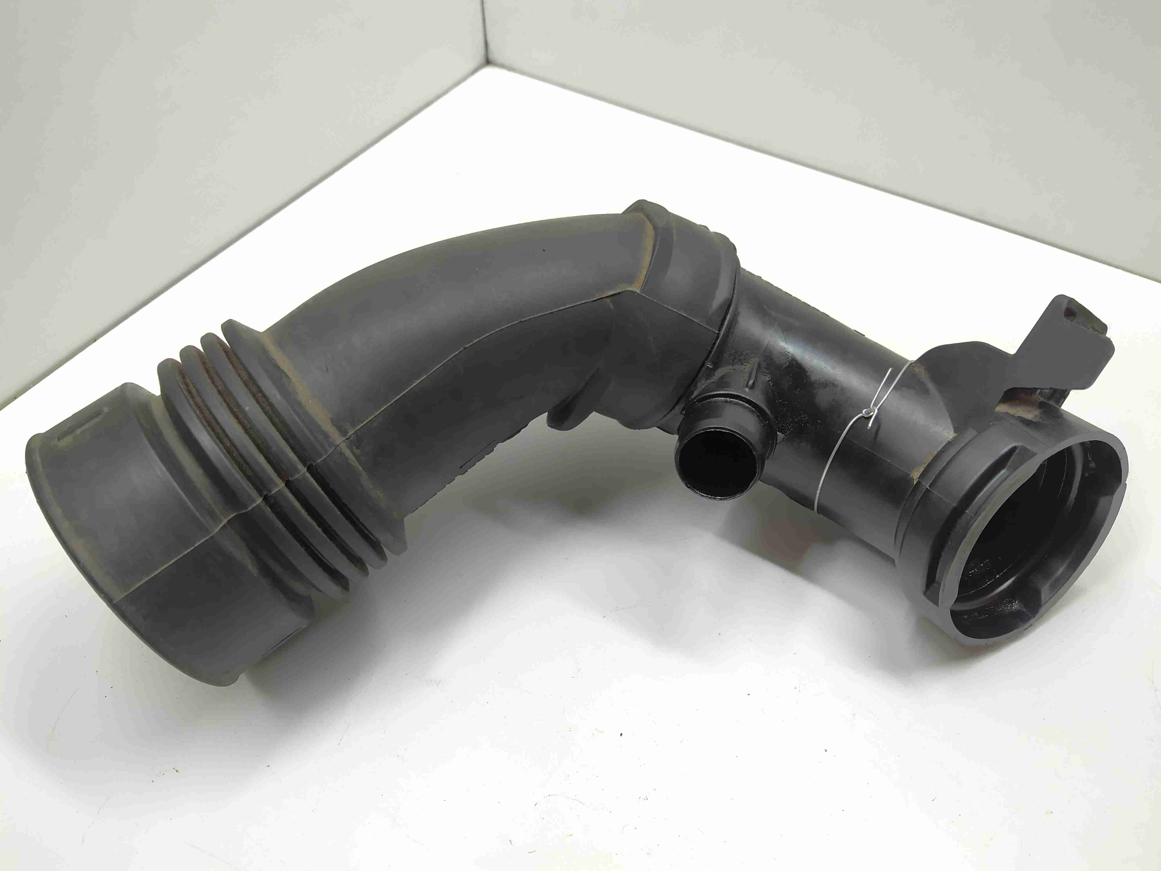 Citroen C4 C4 2 поколение 2011 - 2021 Патрубок интеркулера 9684362180  004645