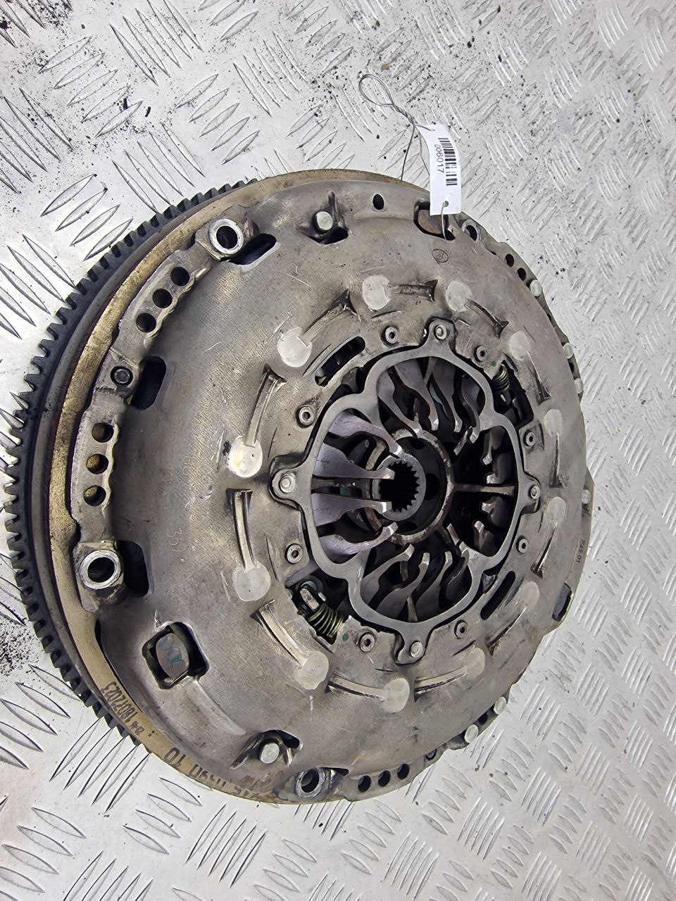 Renault Koleos Koleos 1 поколение (2008-2011) Маховик 415039010,  325022810,  125012710  006017