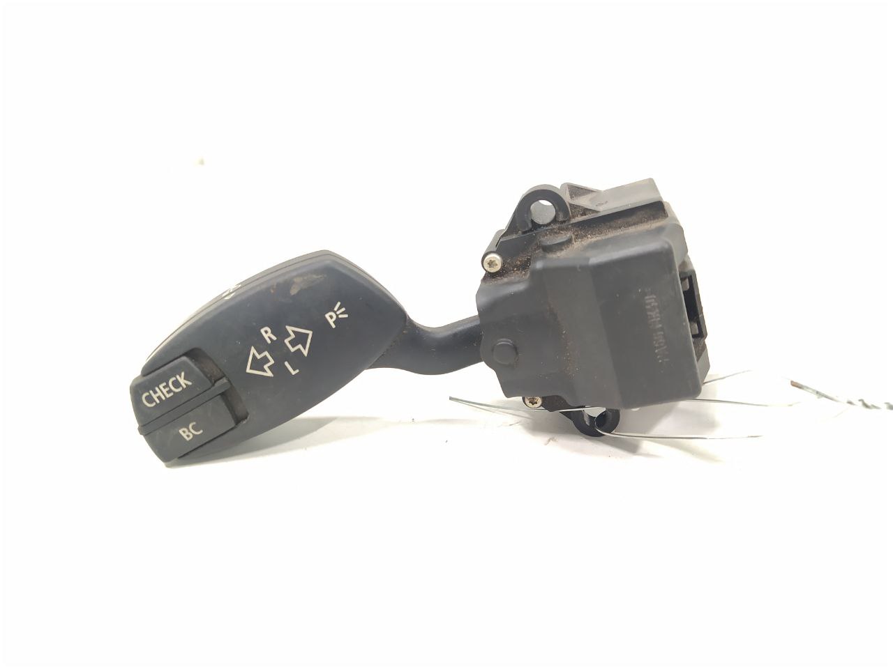 BMW 7 E65/E66 7 E65/E66 4 поколение (2001-2005) Переключатель поворотов 6924103k  006066