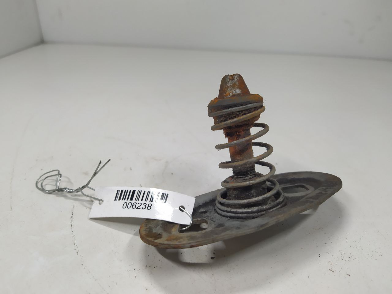 BMW 5 E39 5 E39 4 поколение (1995-2000) Замок капота 8176594, 51238176594  006238