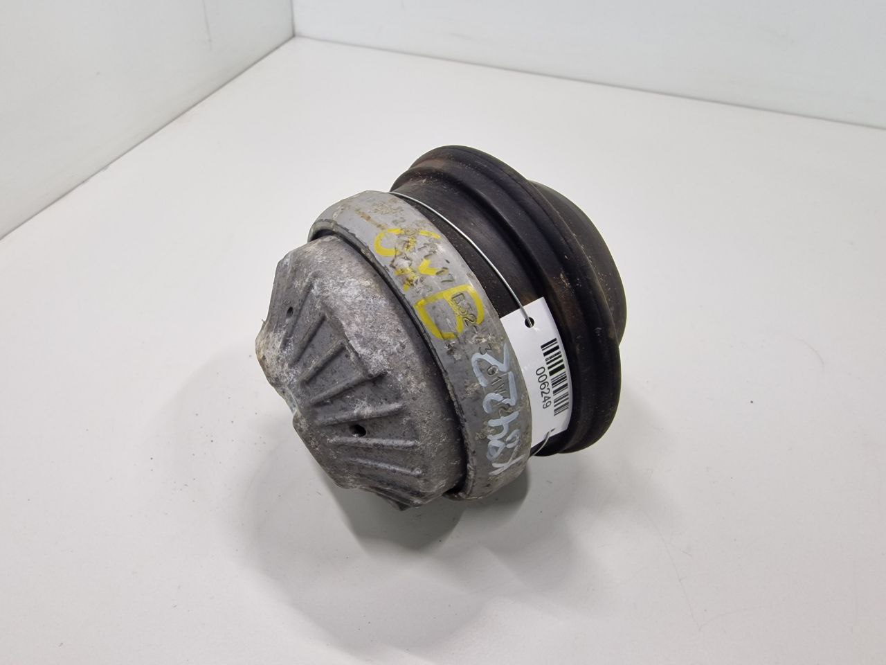 Mercedes CLK W208 CLK W208 1 поколение [рейстайлинг] (2000-2003) Подушка крепления двигателя 2032401117  006249