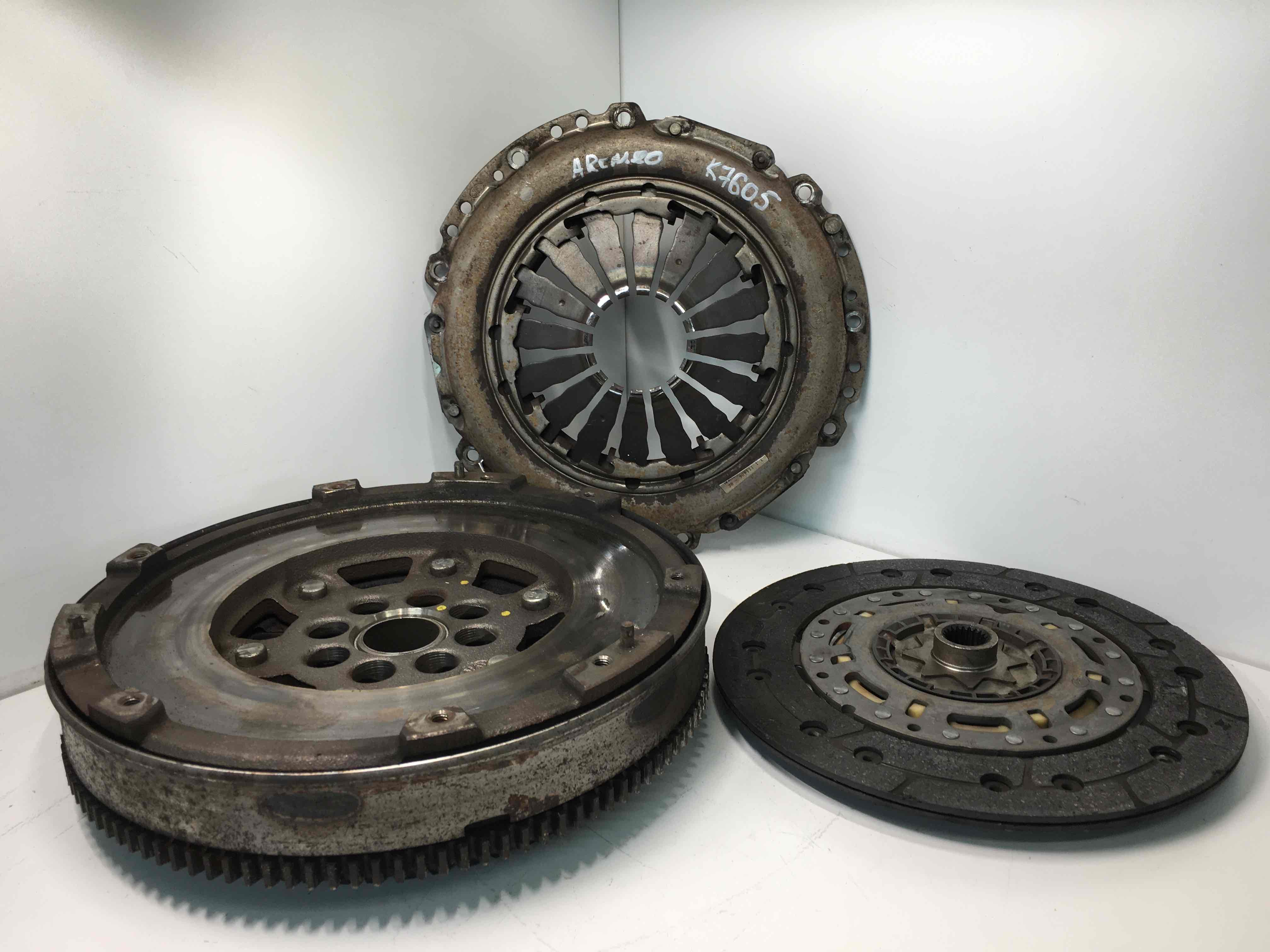 Alfa Romeo MiTo MiTo 955 (2008-2013) Маховик 55210947  006508