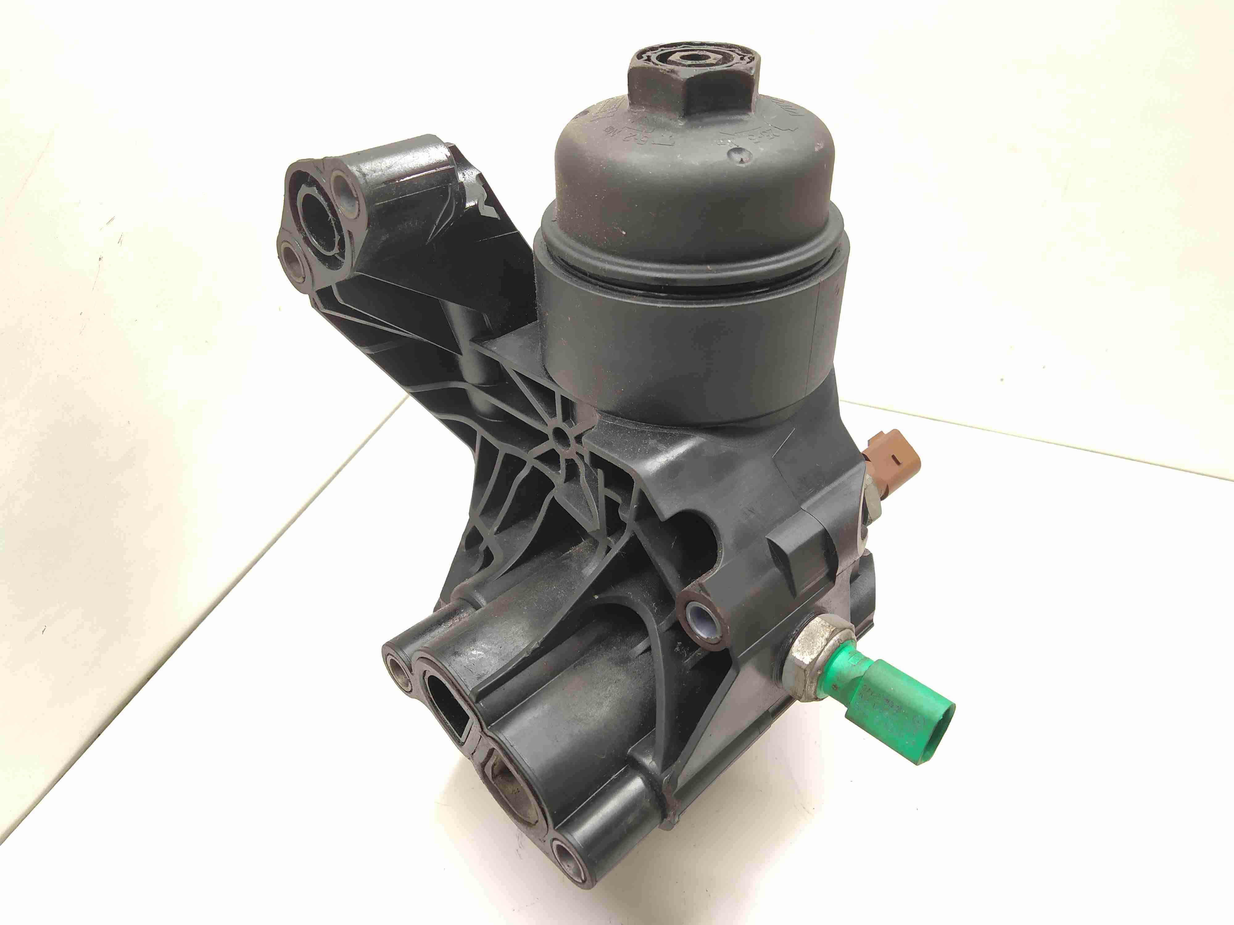 Skoda Octavia Octavia II (1Z) 2004 - 2013 Корпус масляного фильтра 03N117021,   03N115389A  006577