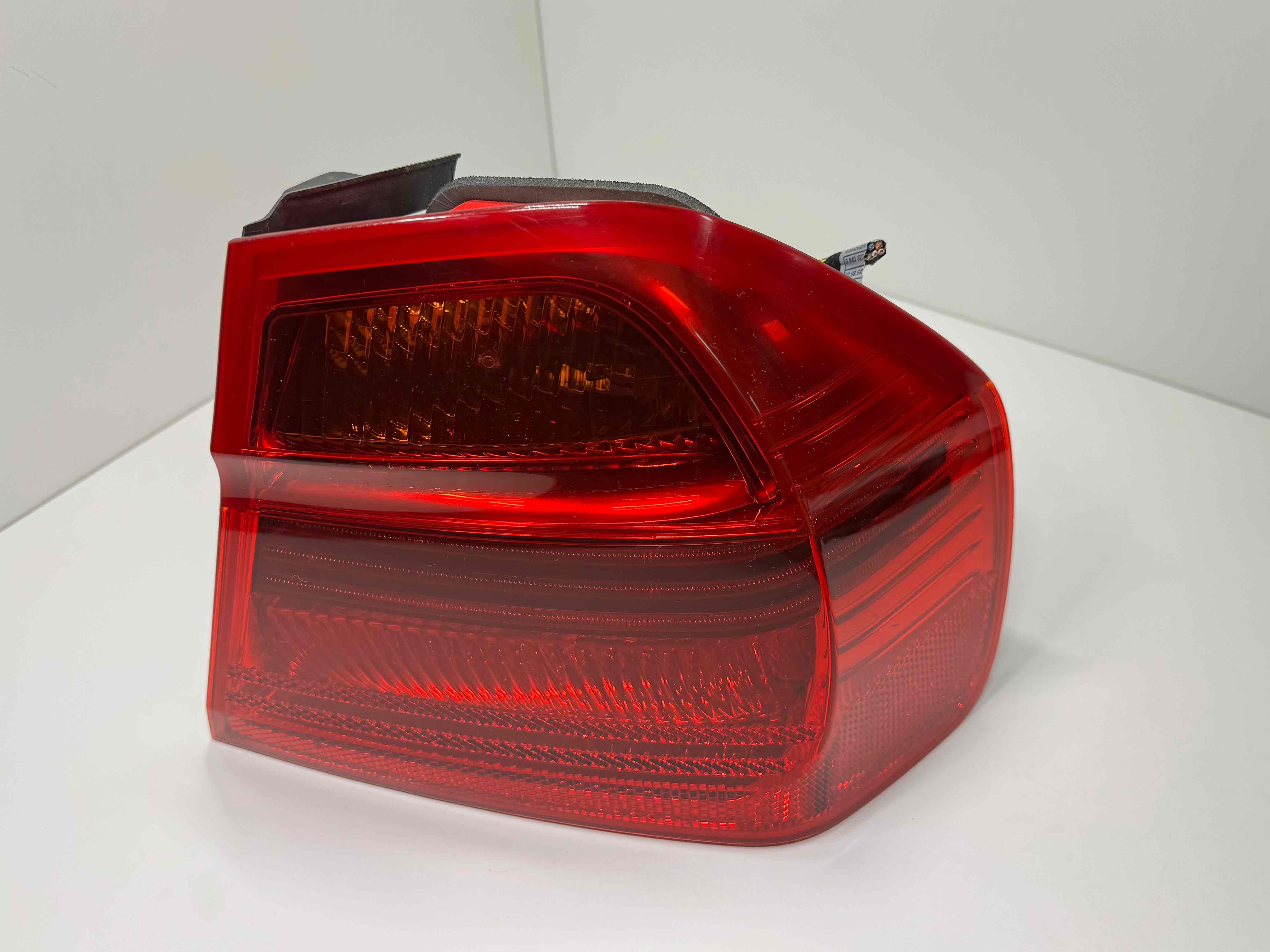 BMW 3 E90/E91/E92/E93 3 E90/E91/E92/E93 5 поколение (2005-2013) Фонарь задний правый 6937458,  276302  006653