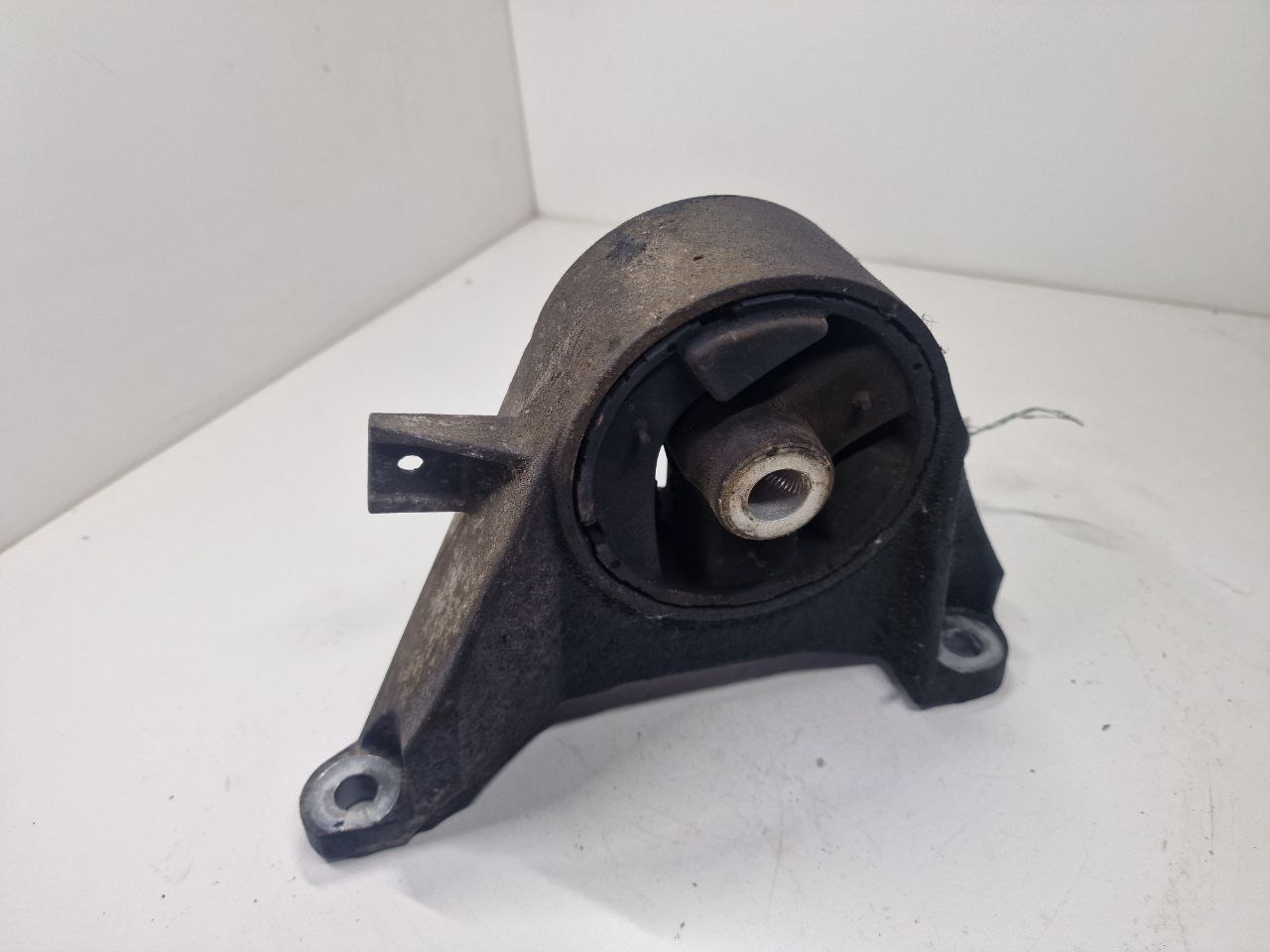 SAAB 9-3 9-3 II (YS3F) 2002 - 2011 Подушка крепления двигателя v04636  006658