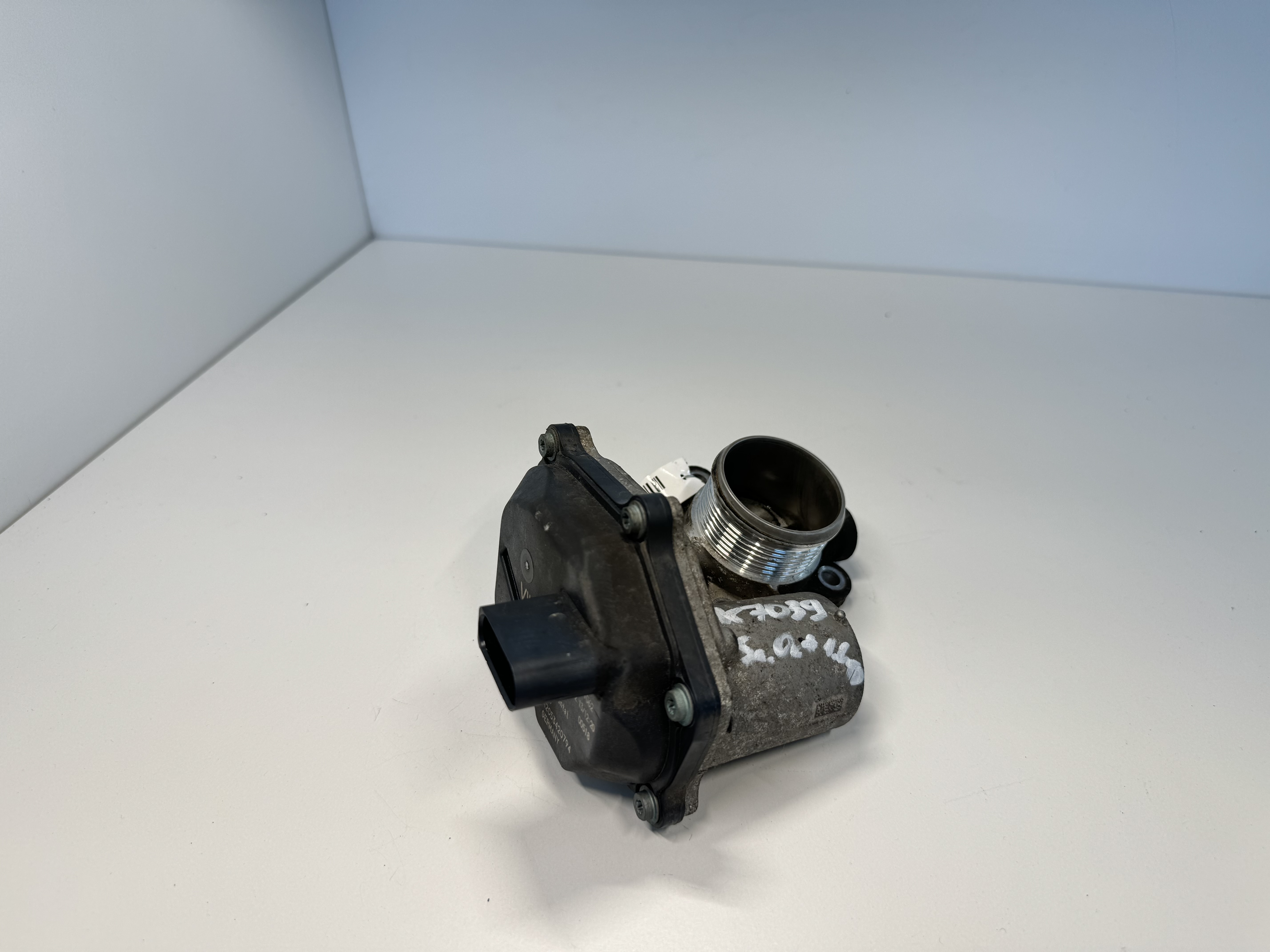 Skoda Octavia Octavia II (1Z) 2004 - 2013 Клапан EGR 04L131501C,   A2C53420794  006695