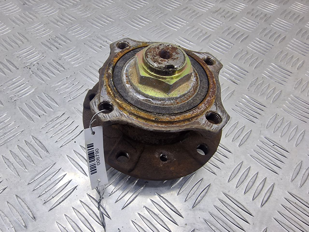 BMW 5 E39 5 E39 4 поколение (1995-2000) Ступица передняя   006790