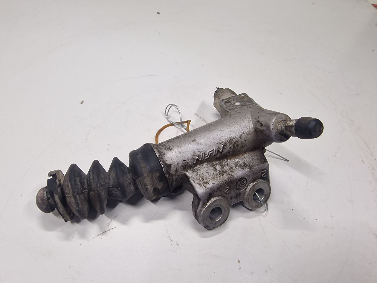 SAAB 9-3 9-3 II (YS3F) 2002 - 2011 Цилиндр сцепления рабочий   006826