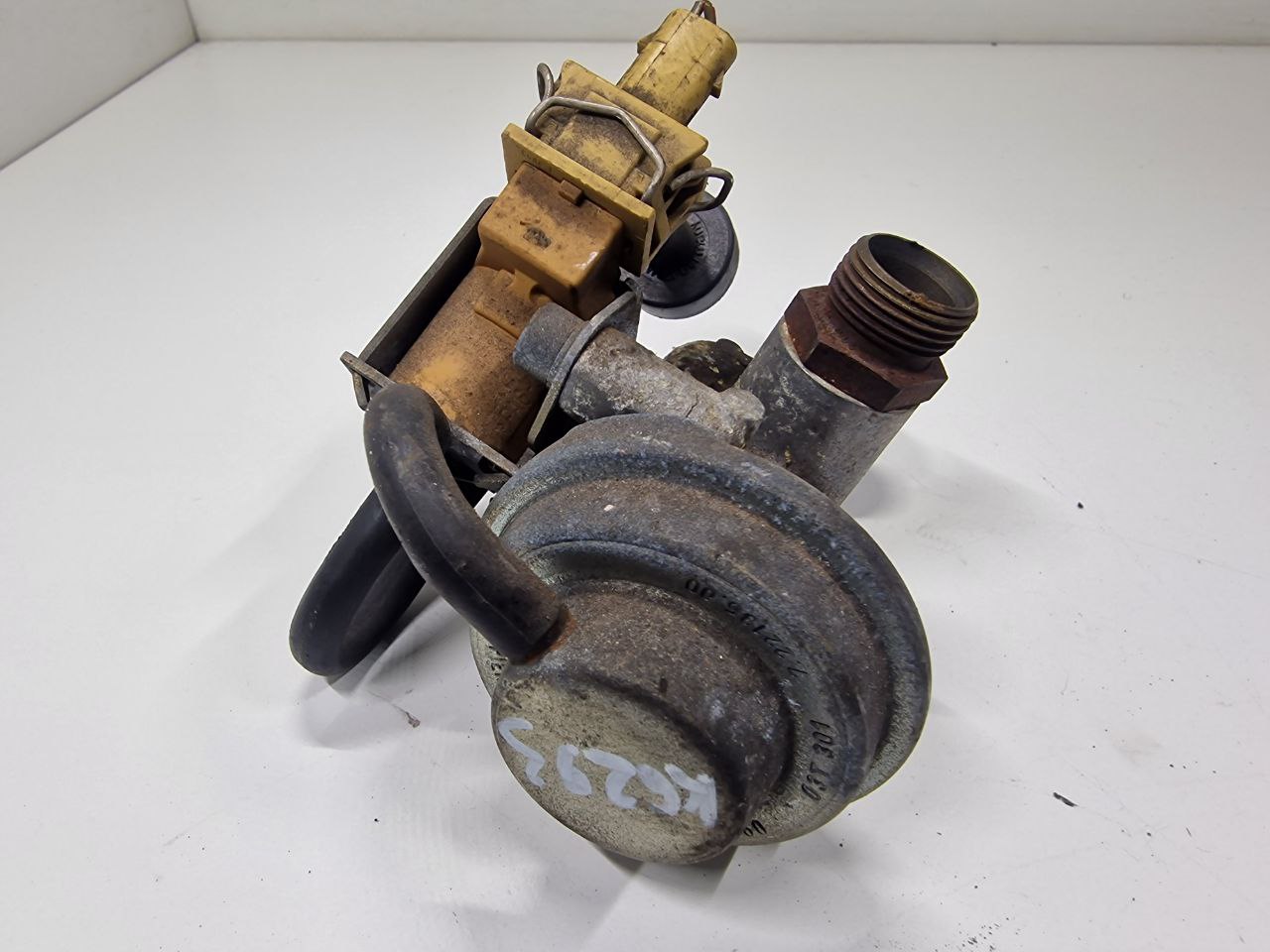 Mercedes E W211 E W211 3 поколение (2002-2006) Клапан EGR a1121400060  006878