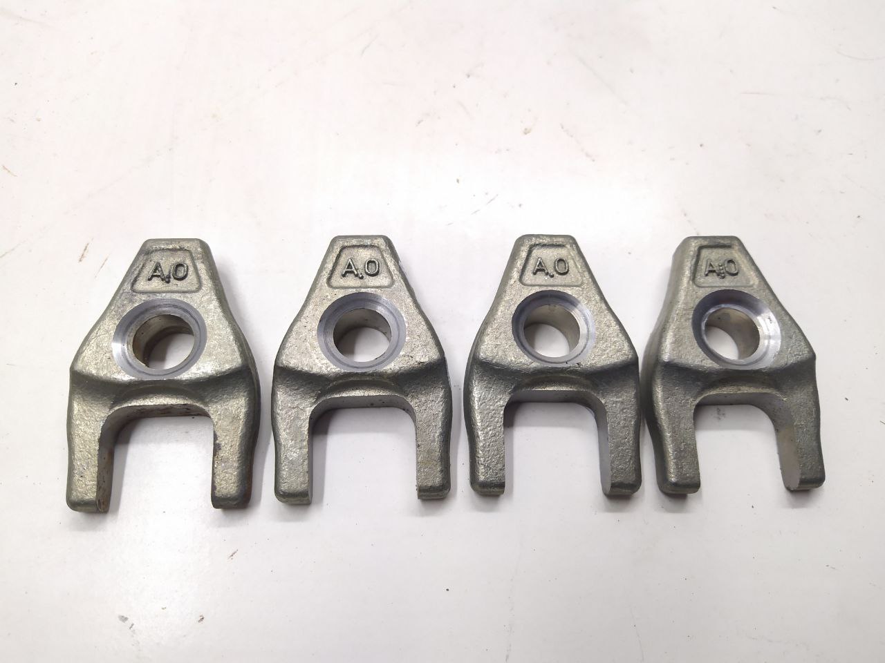 Opel Movano Movano B 2010 - наст. время Скоба (кронштейн) крепления форсунки M9T706  006905