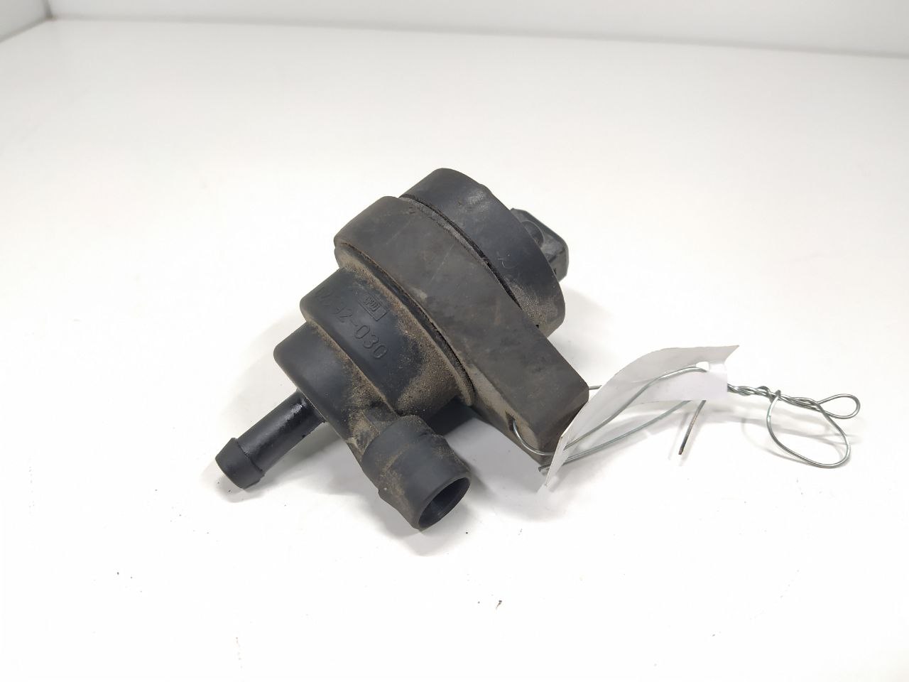 BMW 5 E39 5 E39 4 поколение (1995-2000) Клапан вентиляции топливного бака 1748875  007242