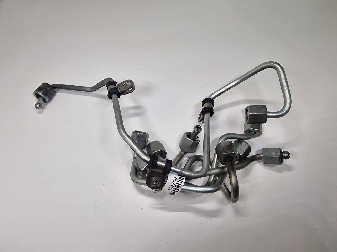 Audi A6 A6 C6 (4F2) 2004 - 2011 Трубка топливная 090703.u321.v220., 090831.u301c.v220., 090903.u301.v220., 090830.u301b.v230., 090821.u301r.v240.  007431