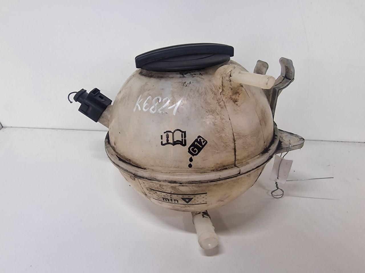 Volkswagen Tiguan 1 поколение (2007-2011) Бачок расширительный 1K0121407A  007744