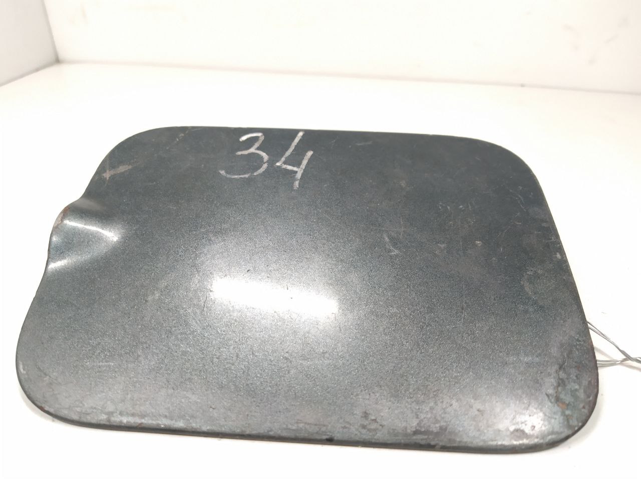 BMW 5 E34 5 E34 3 поколение (1987-1996) Лючок топливного бака 2121497  007752