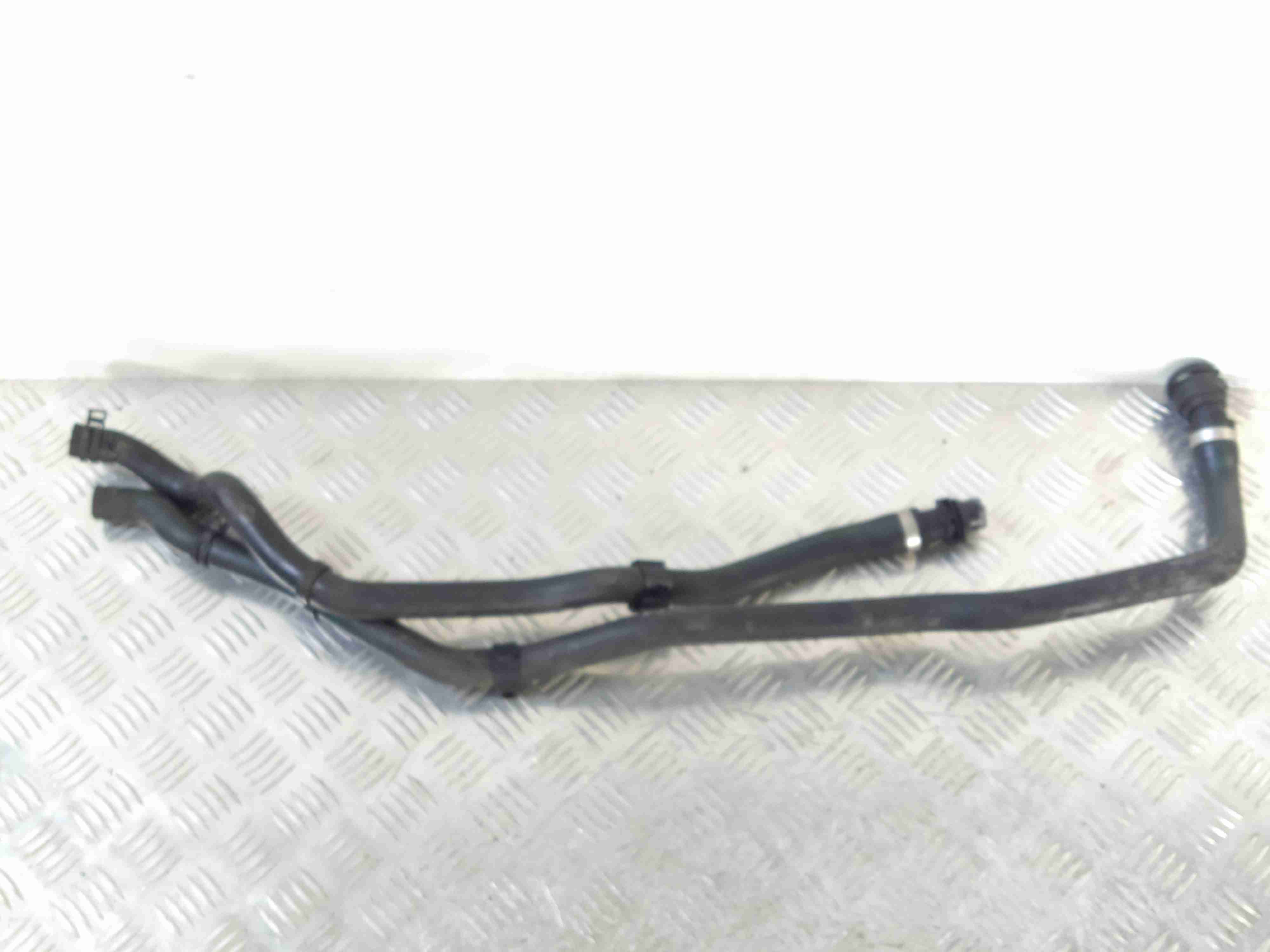 BMW 1 F20/F21 1 F20/F21 2 поколение (2011-2015) Патрубок отопителя (печки) 64219223587,   9223587  007794