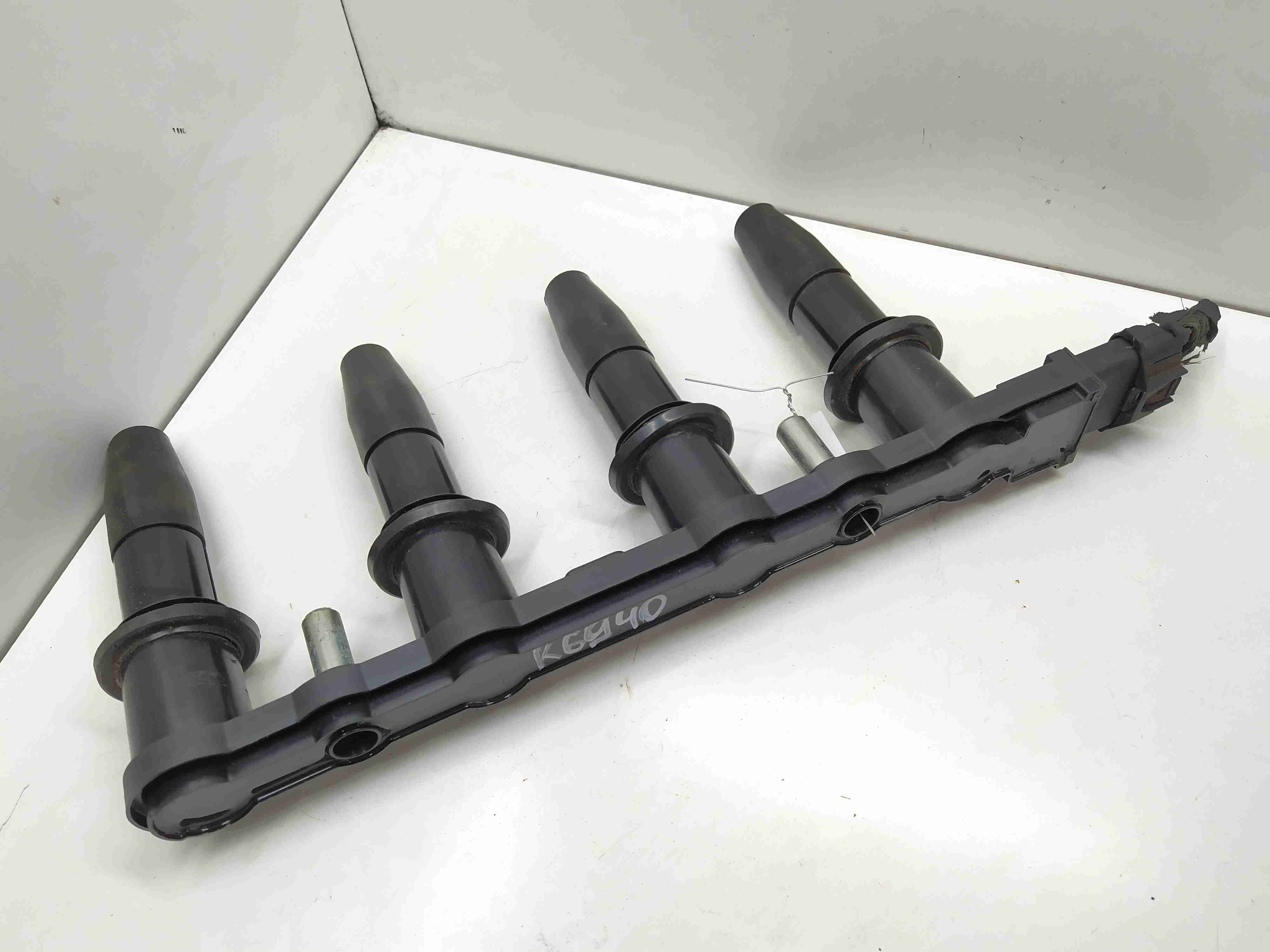 Opel Vectra Vectra C 2002 - 2008 Катушка зажигания Z18XER  010890