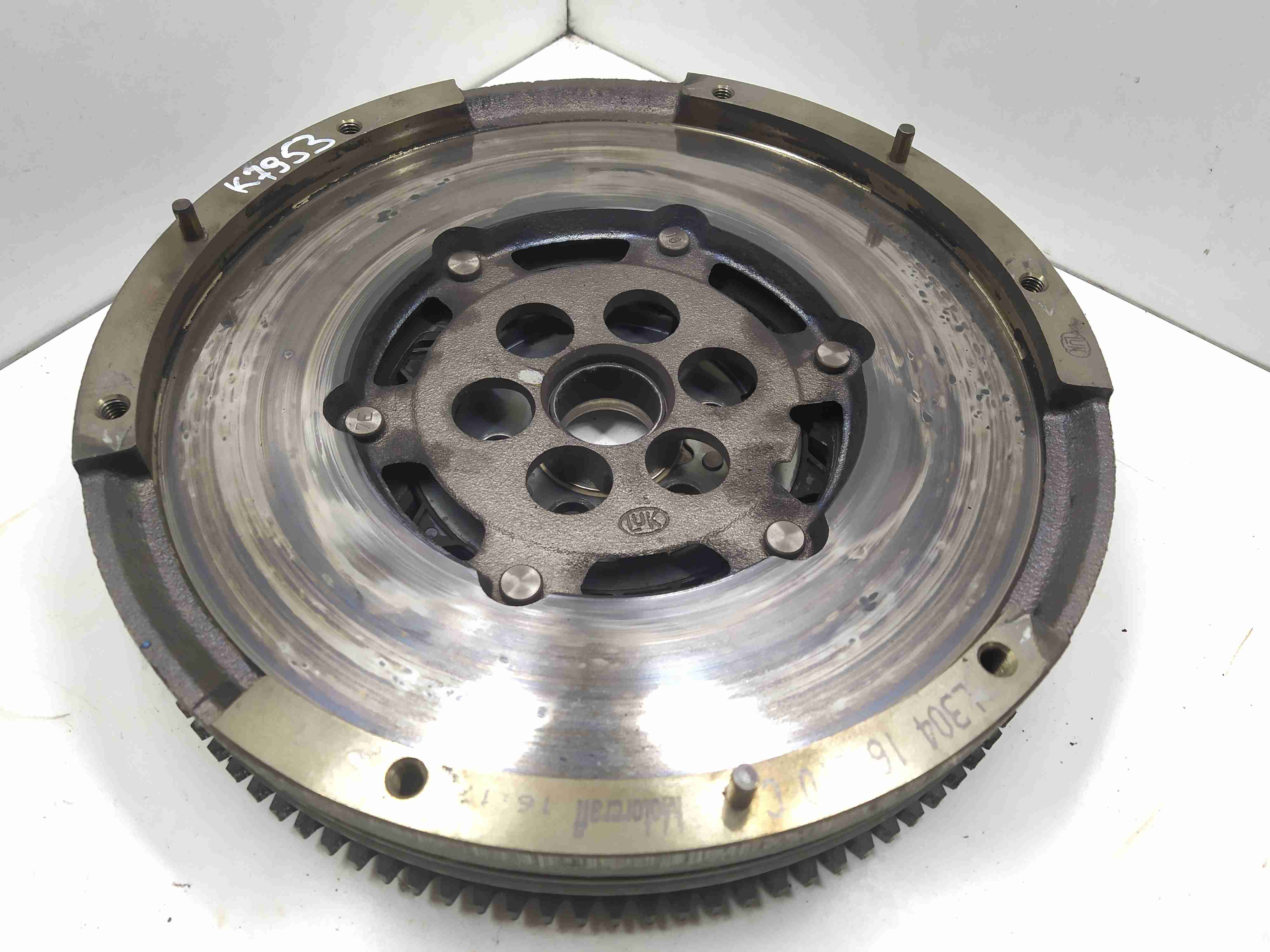 Mazda CX-7 CX-7 (ER) 2006 - 2012 Маховик L30416610C  007847