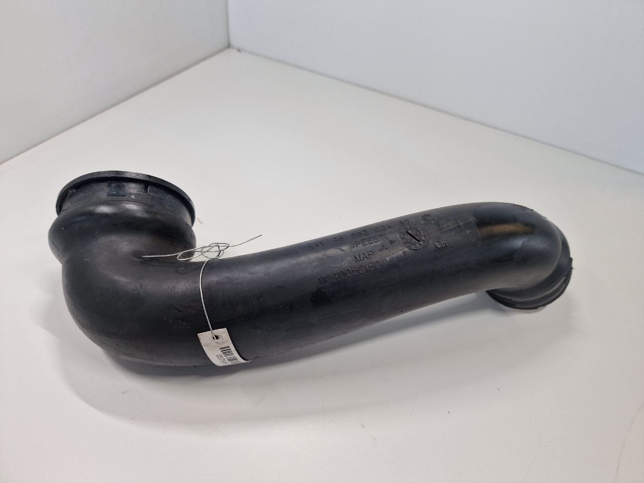 Peugeot 3008 3008 1 поколение (2010-2013) Патрубок воздушного фильтра 9656202480  007899