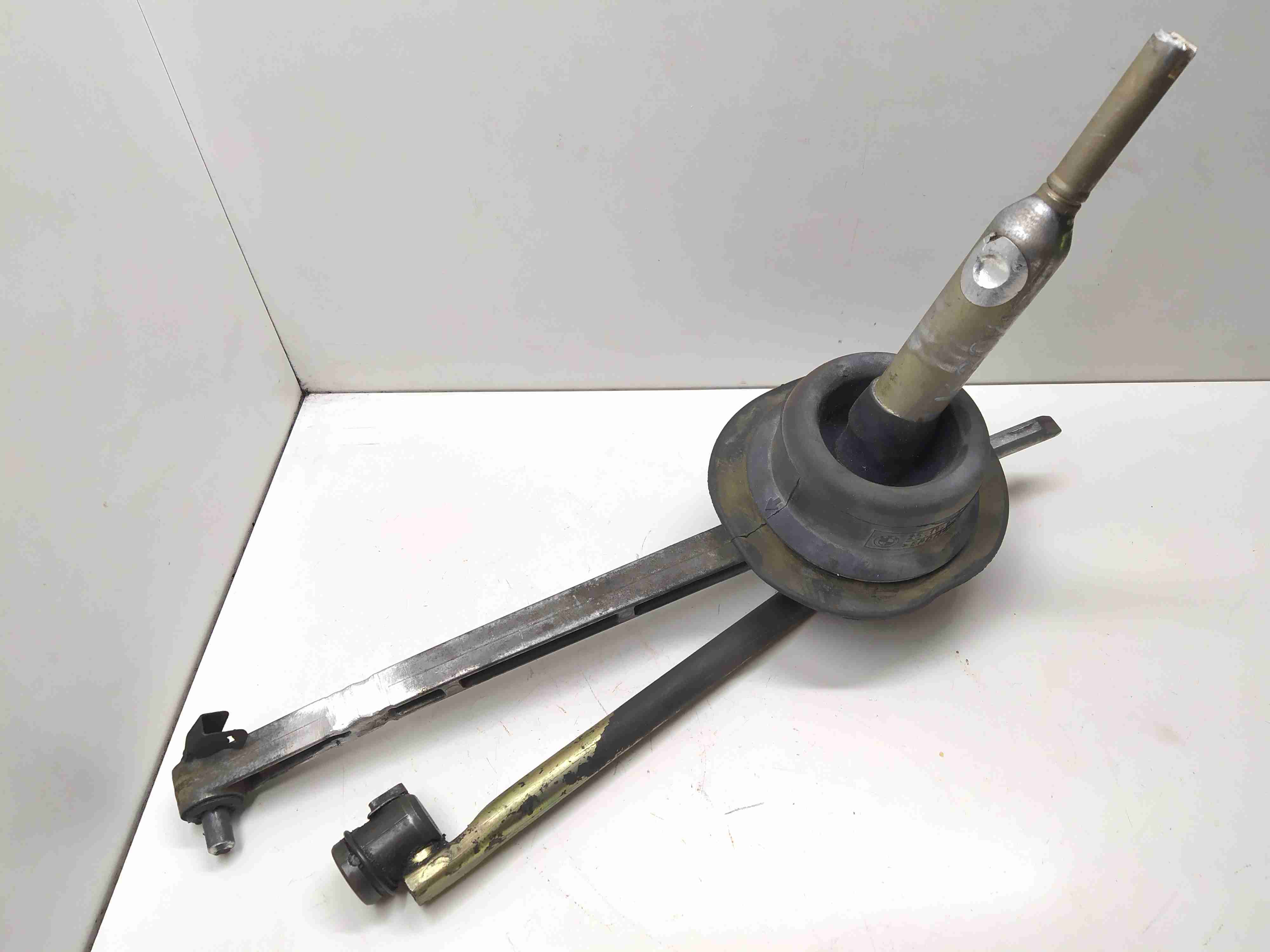 BMW 3 E46 3 E46 4 поколение (1998-2006) Кулиса 25111434109  008040