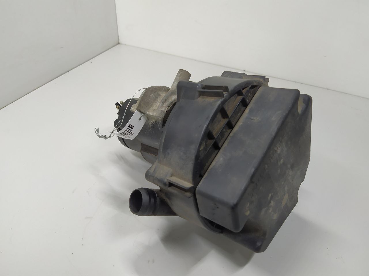 Mercedes ML W163 M-klasse (W163) 1997 - 2005 Насос продувки катализатора a0001403785, 0580000011  008216