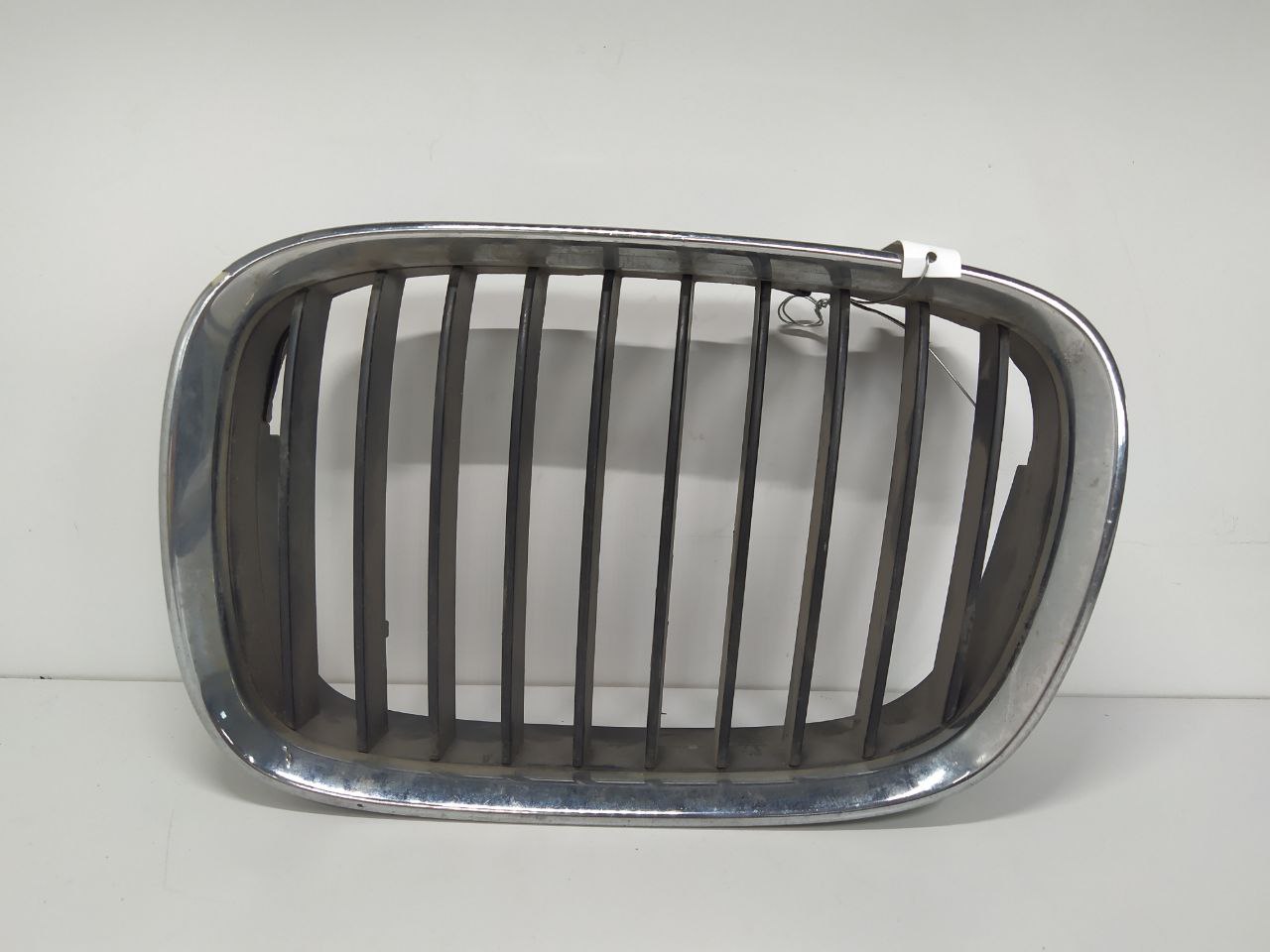 BMW 5 E39 5 E39 4 поколение (1995-2000) Решетка радиатора   008262