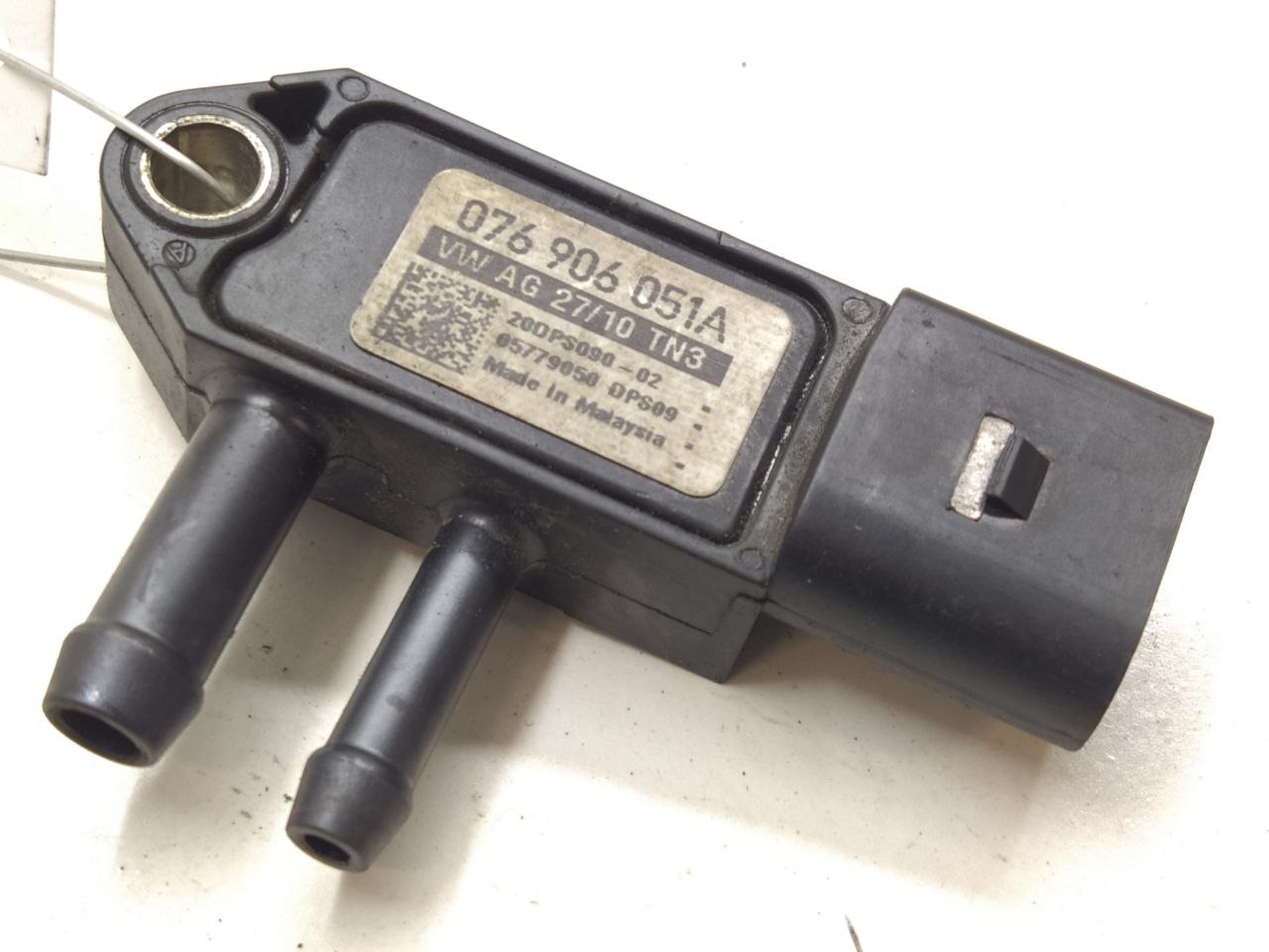 Volkswagen Tiguan 1 поколение (2007-2011) Датчик давления выхлопных газов 076906051A  008474