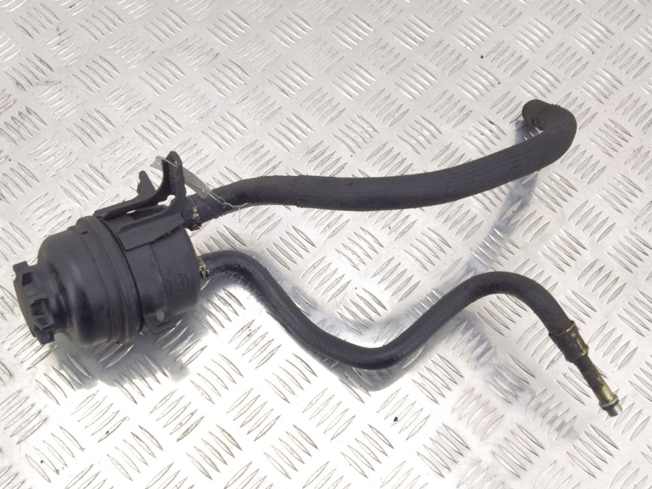 BMW 5 E39 5 E39 4 поколение (1995-2000) Бачок гидроусилителя 32416851217, 6851217  008582