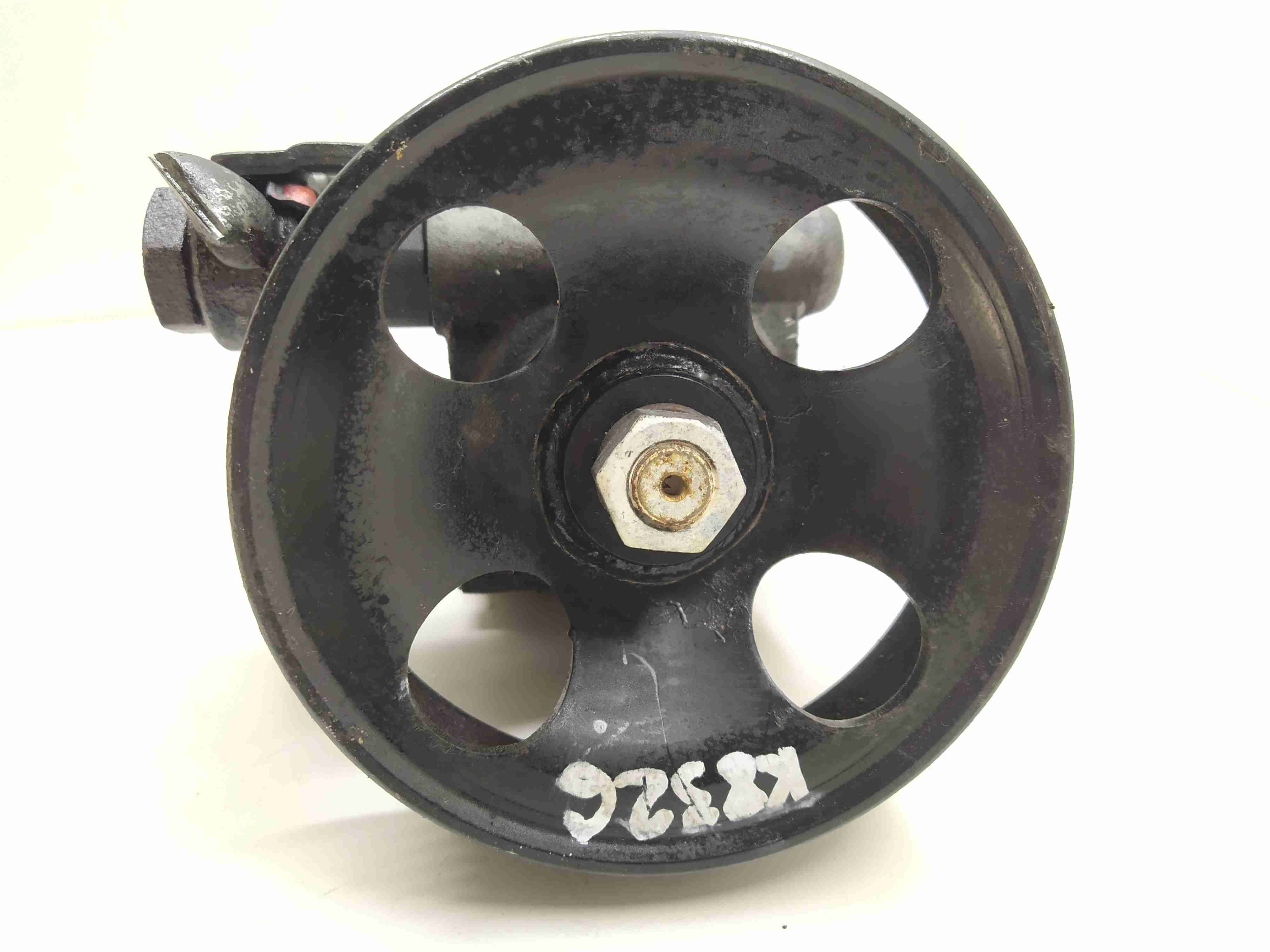 Hyundai Santa Fe Santa Fe I (SM) 2000 - 2006 Насос гидроусилителя руля 5710026300  008606