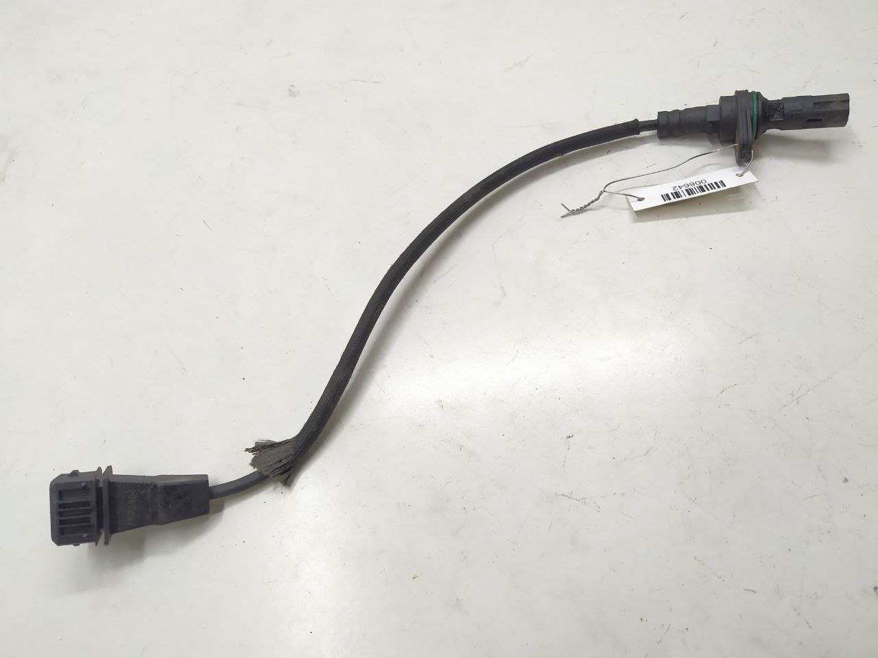 Kia Carens Carens 2 поколение (2006-2012) Датчик коленвала 3918025200  008642