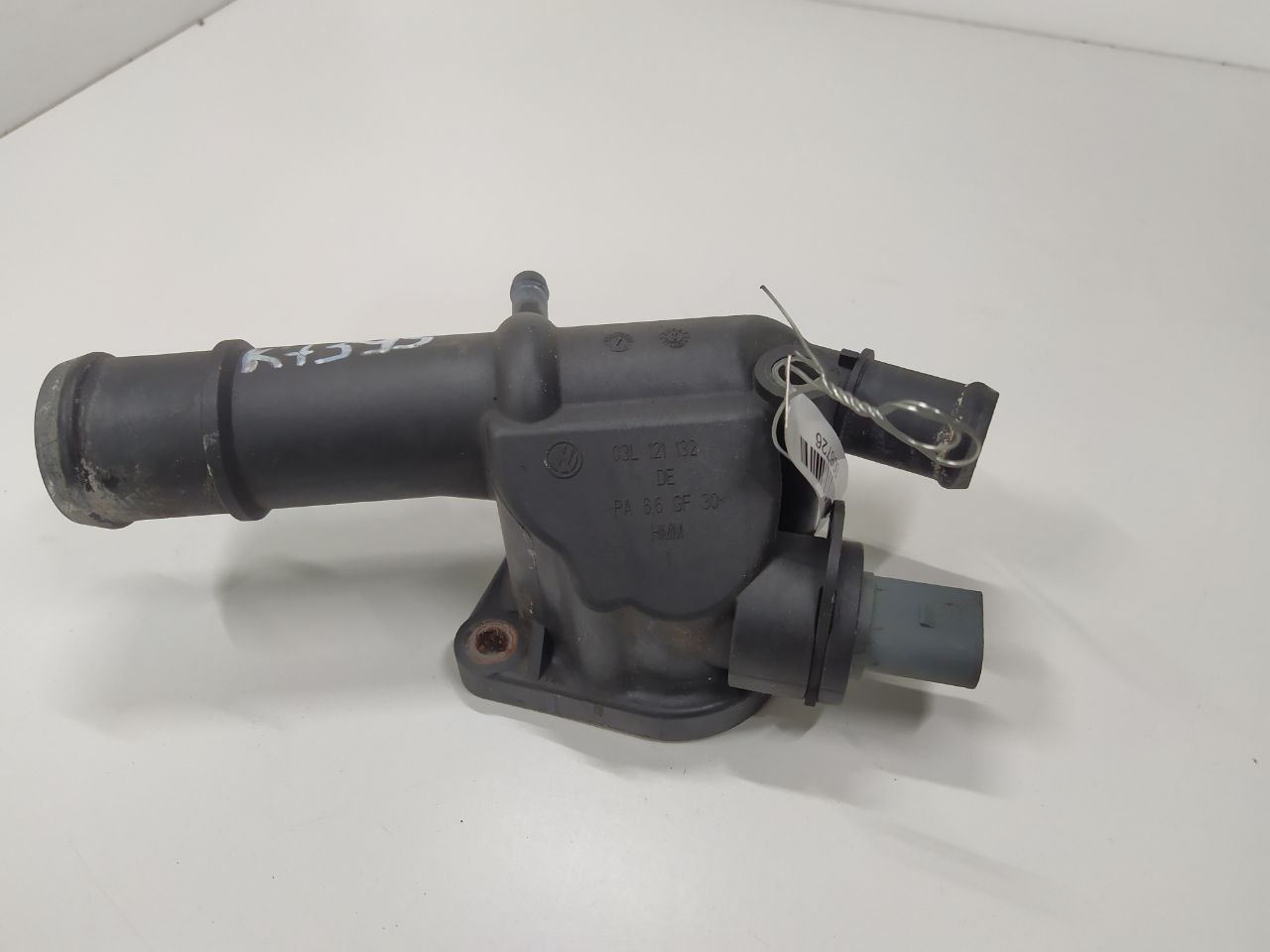 Volkswagen Passat Passat B6 (3C) 2005 - 2010 Фланец (тройник) системы охлаждения 03l121132  008726