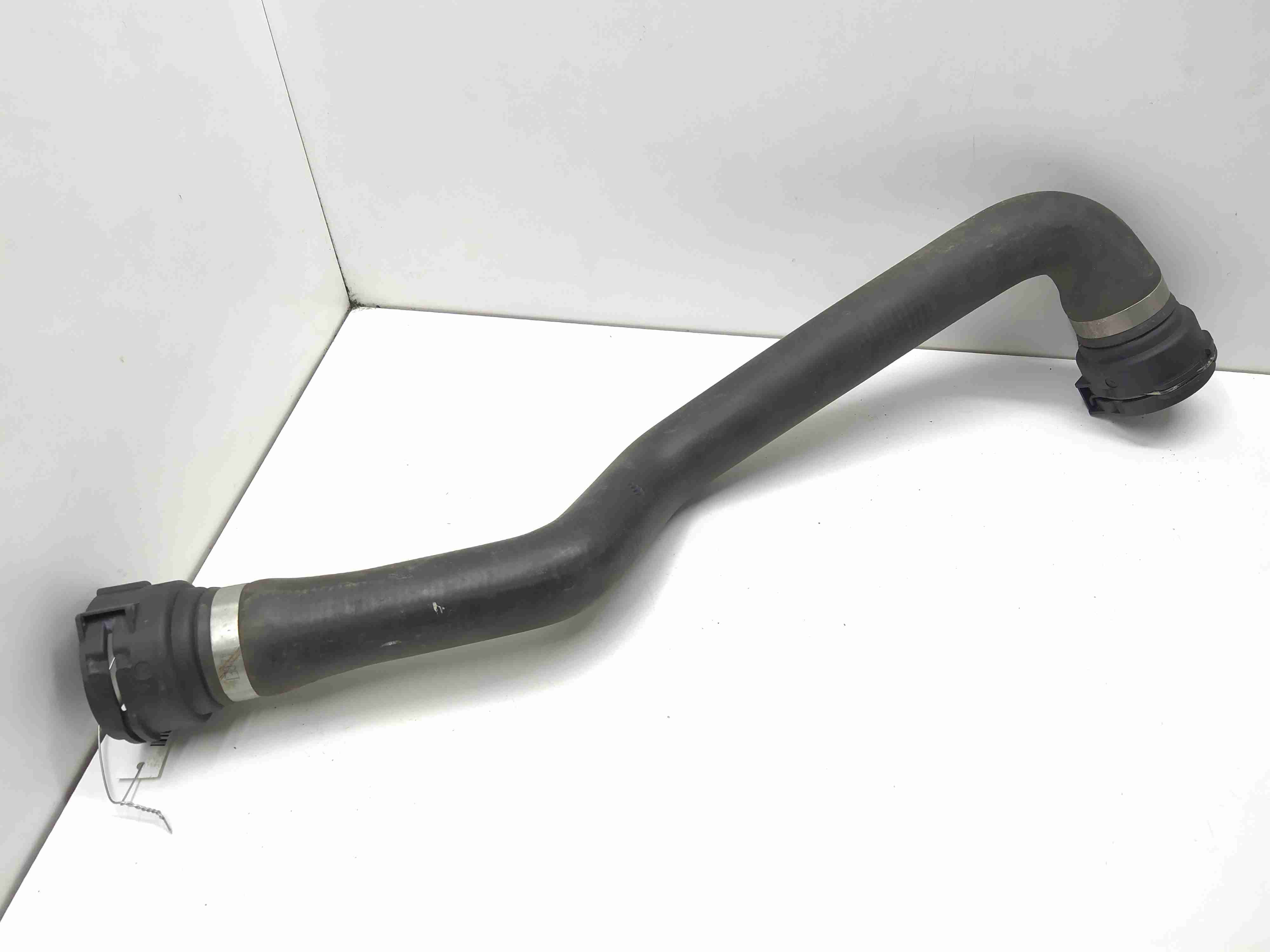 BMW 1 F20/F21 1 F20/F21 2 поколение (2011-2015) Патрубок радиатора 17127596833,   7596833  008802