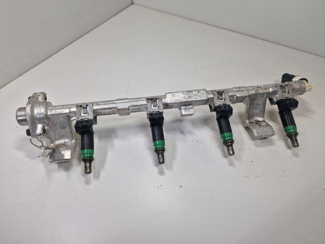 Ford Focus Focus 2 2004 - 2011 Форсунка 5090q00036, 98mfbb, 9F593  008899