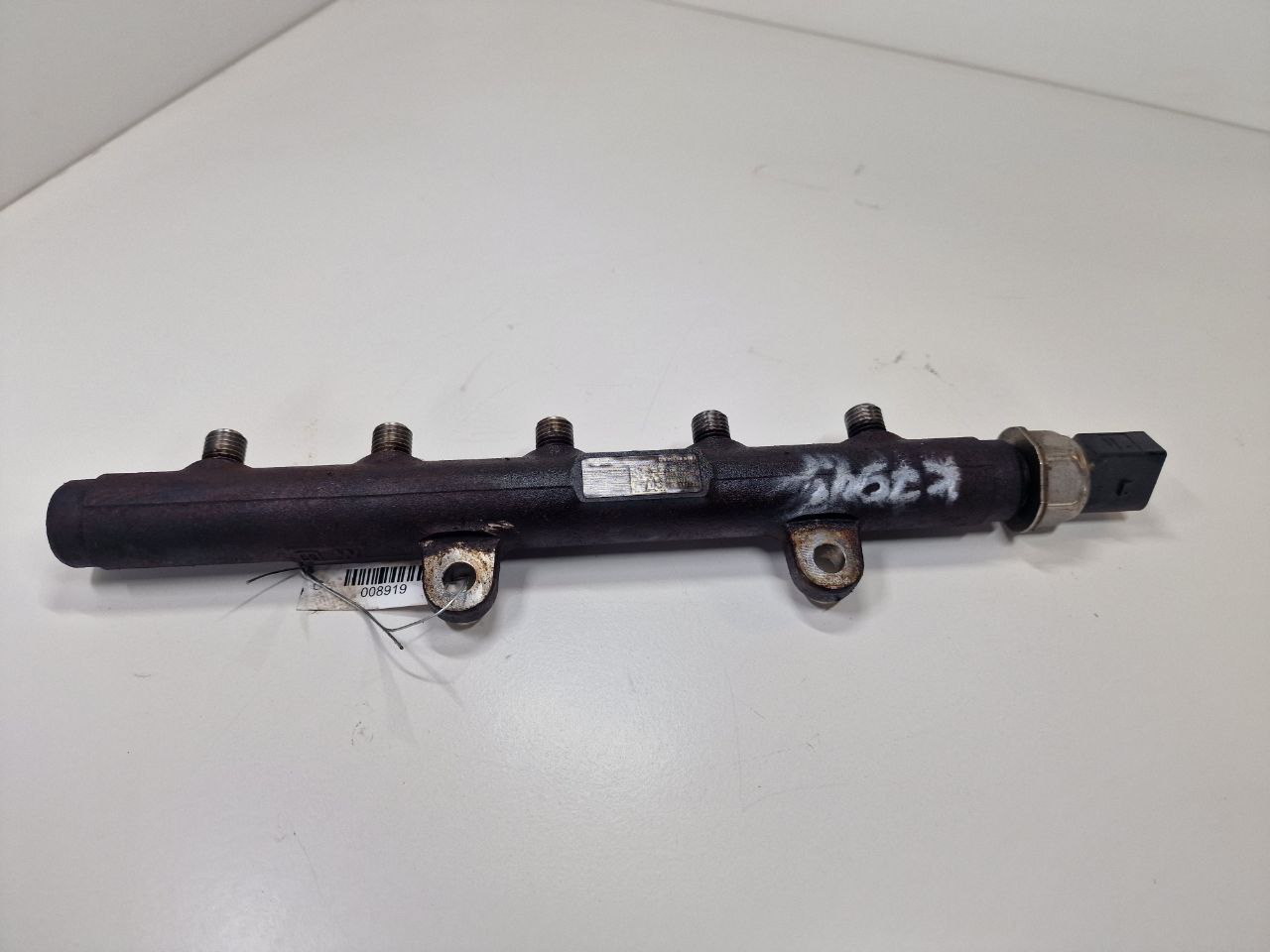 Ford Transit 3 поколение [рестайлинг] (2006-2013) Топливная рампа bk2q9d280ab  008919