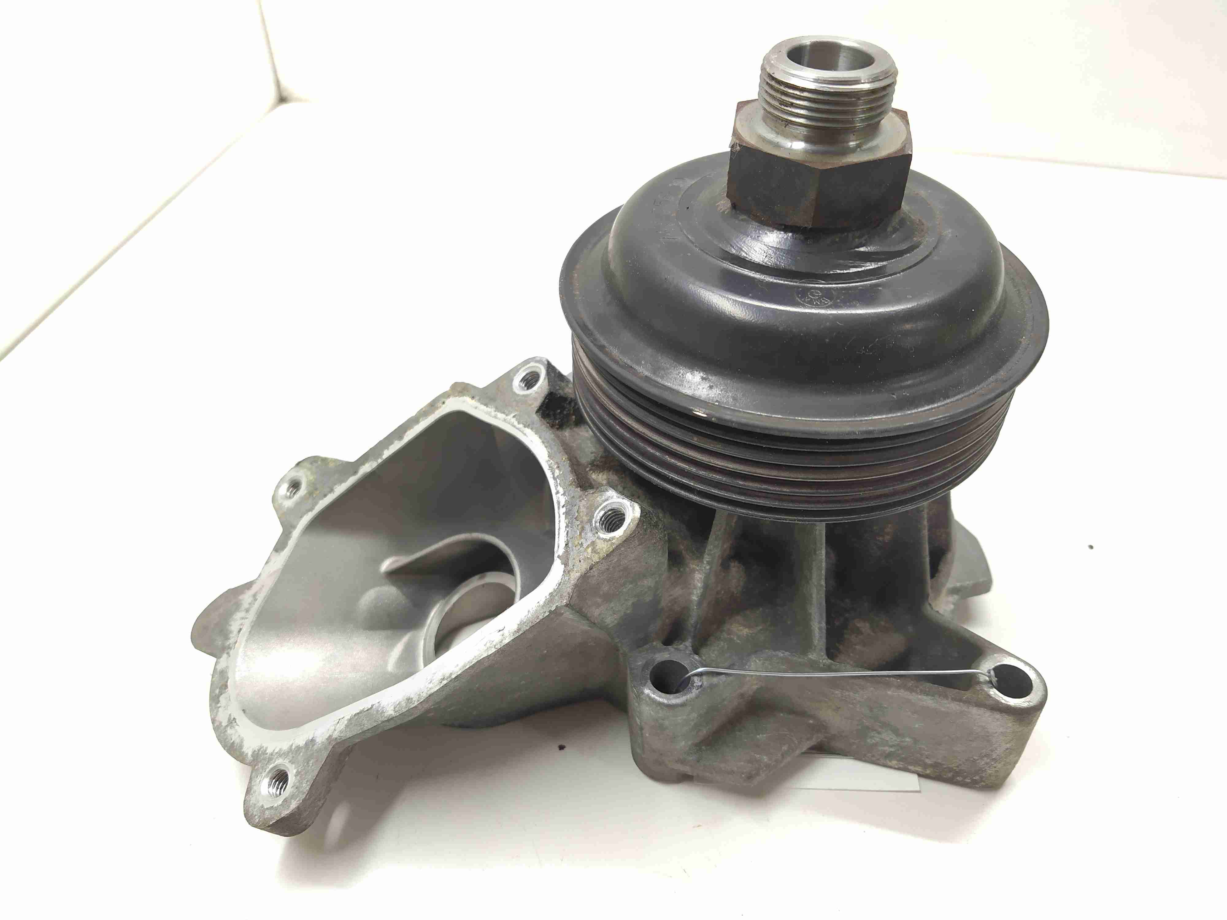 BMW X5 E53 E53 [рестайлинг] (2003-2006) Помпа 11517787111,  7787111  008957