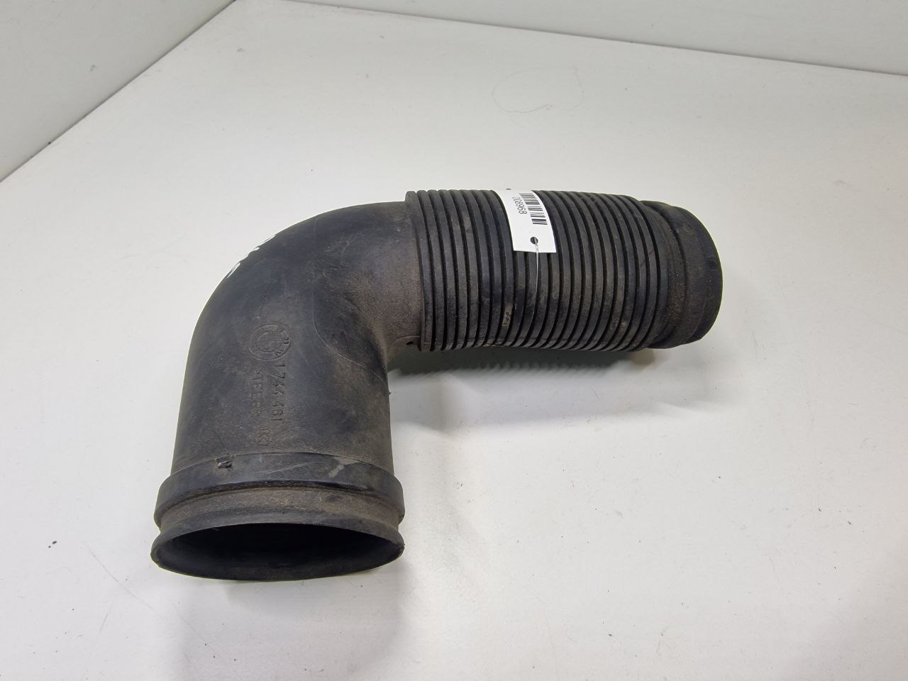 BMW 5 E39 5 E39 4 поколение (1995-2000) Воздуховод 1744461  008968