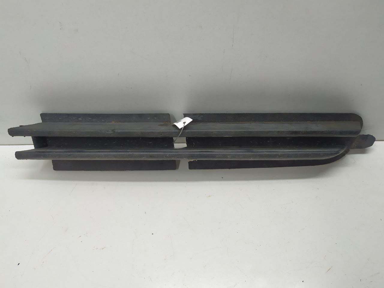 BMW 3 E46 3 E46 4 поколение (1998-2006) Заглушка (решетка) в бампер передний 51118226611, 8226611  009061